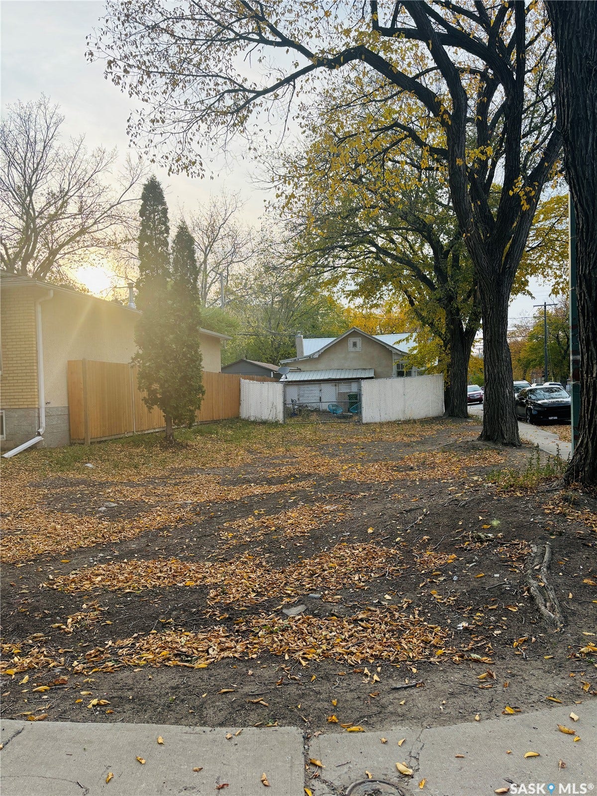 1235 12th Avenue, Regina SK S4P 0L2