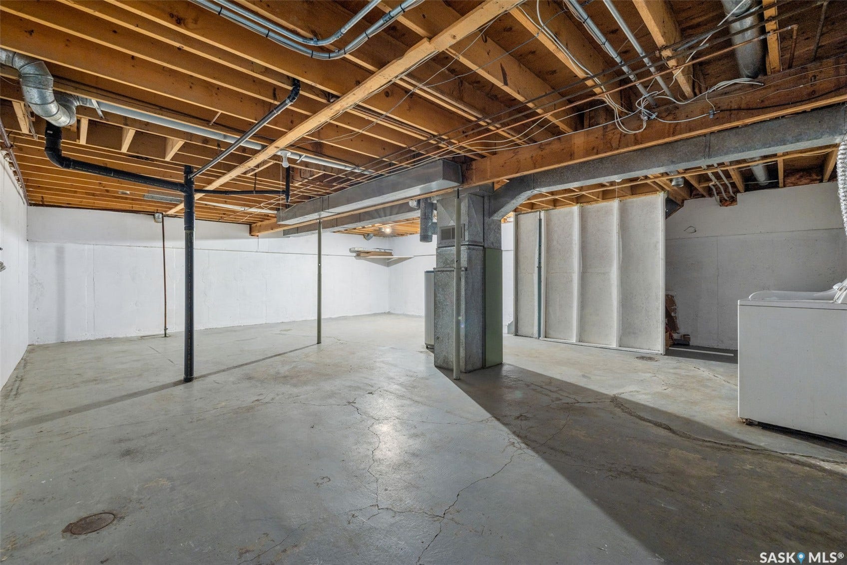 1342 Brown Street, Regina SK S4N 5M3