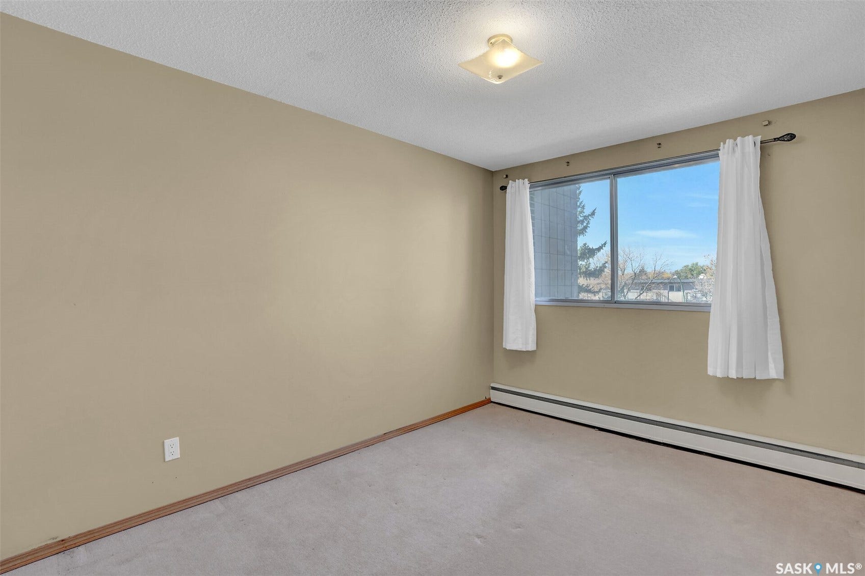 4615 Rae Street, #304, Regina SK S4S 3B2