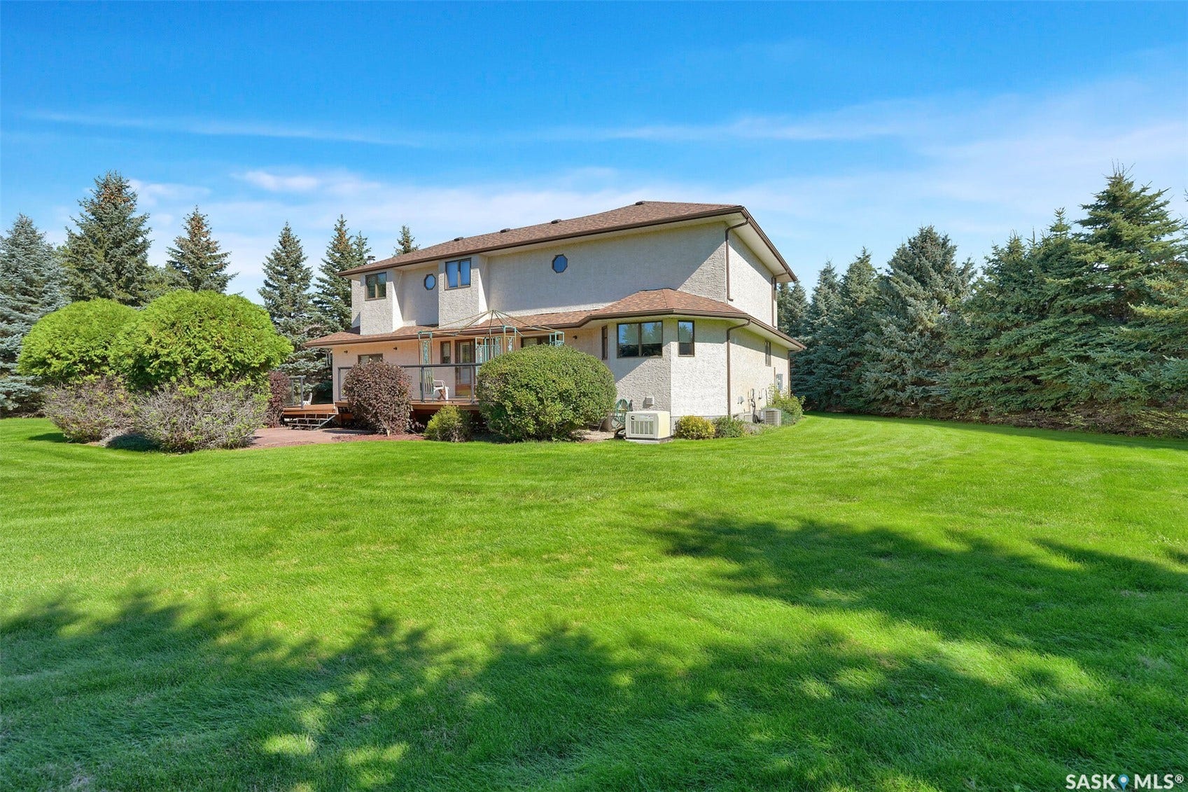 8 Emerald Place, SK S4T 3B3