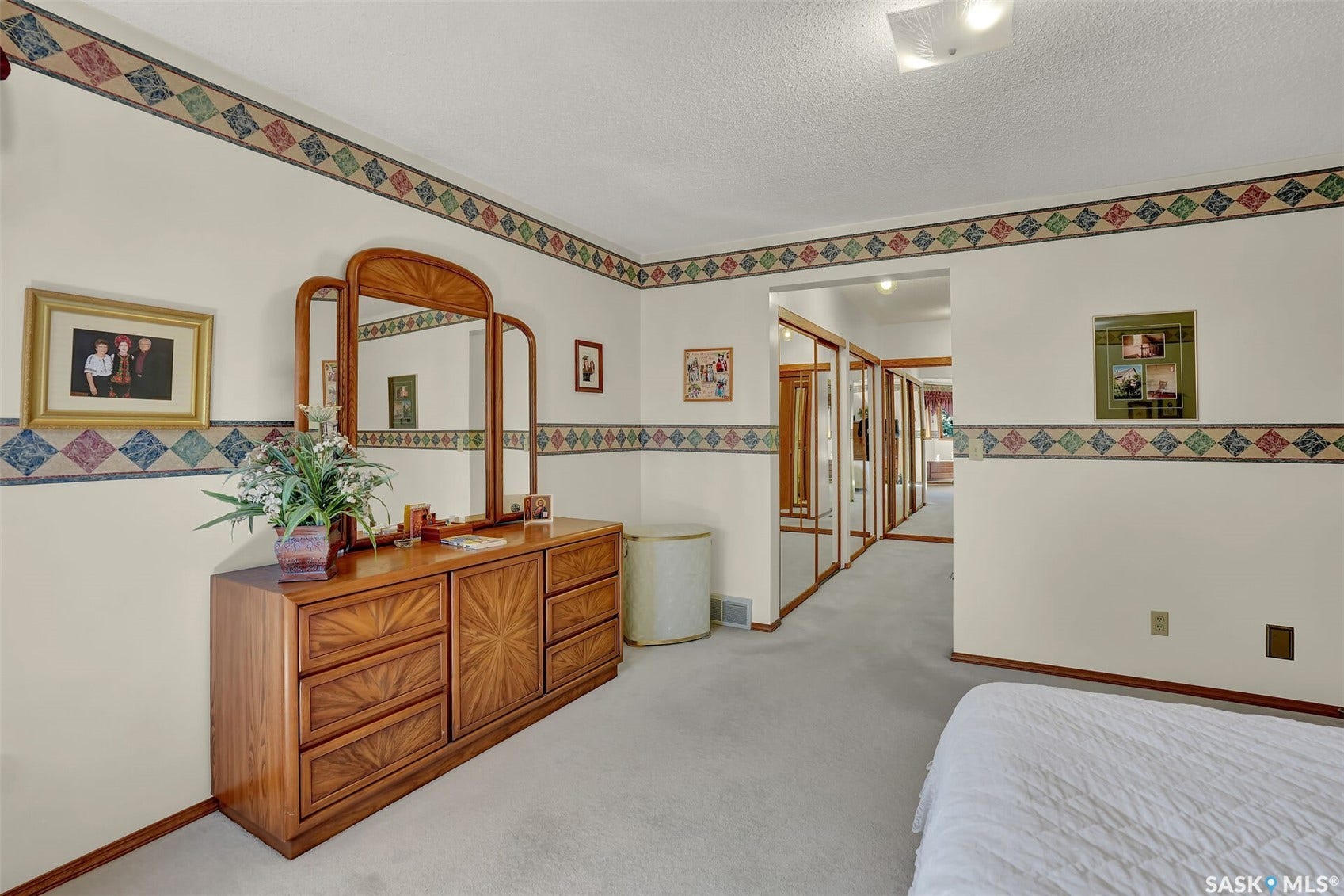 8 Emerald Place, SK S4T 3B3