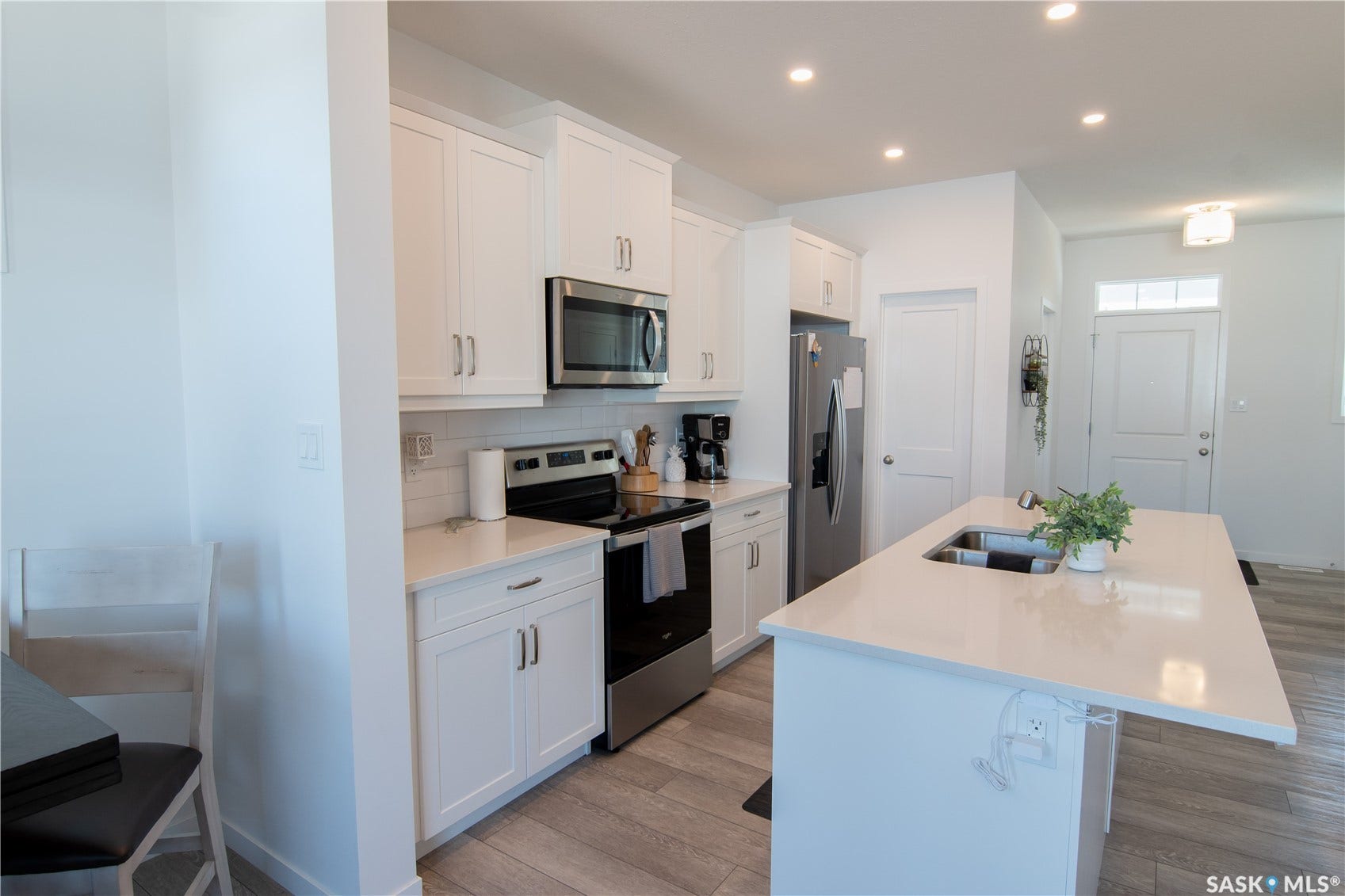 5148 Buckingham Drive E, Regina SK S4V 3W2