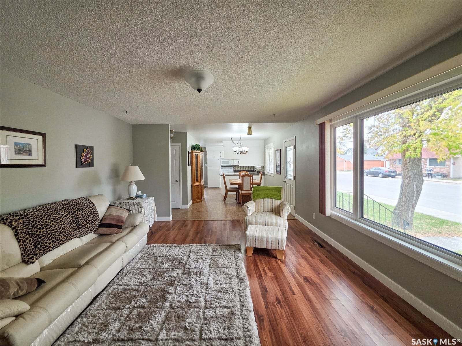 202 7th Avenue W, Melville SK S0A 2P0 202 7th Avenue W, Melville SK S0A 2P0