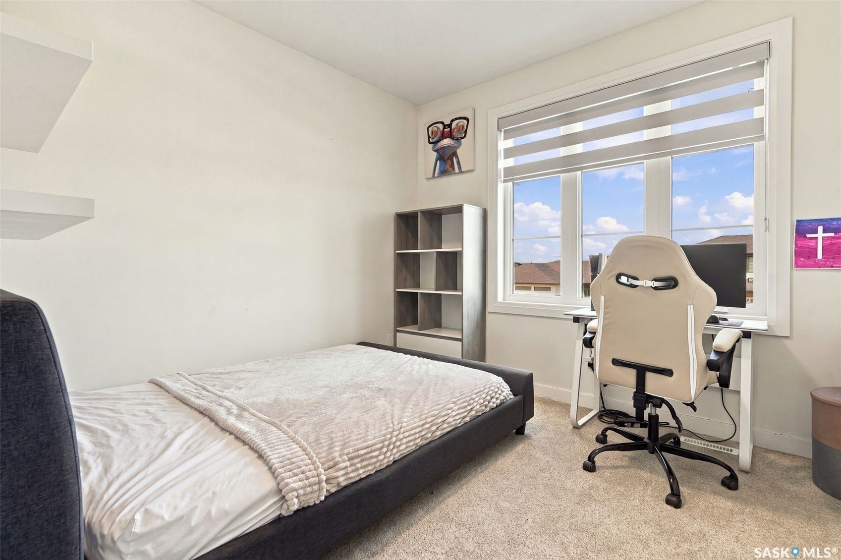 6221 Koep Avenue, Regina SK S4X 0J2 Neutral wall color, carpeted flooring, and a window with blinds