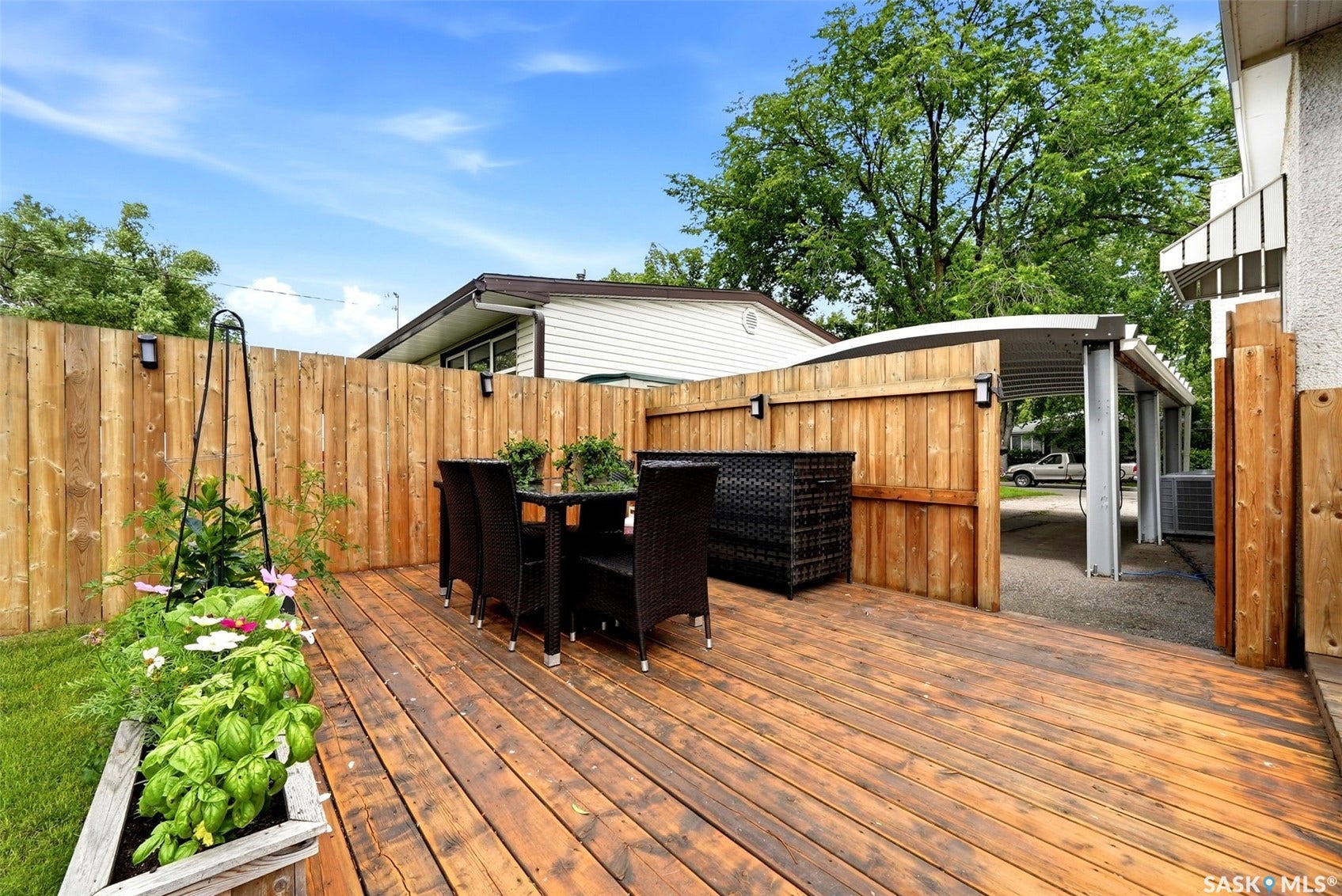 511 Shannon Road, Regina SK S4S 5J2