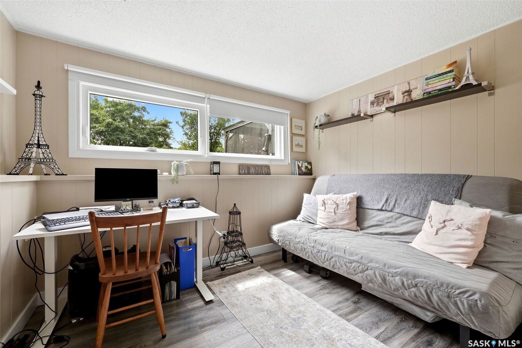 511 Shannon Road, Regina SK S4S 5J2