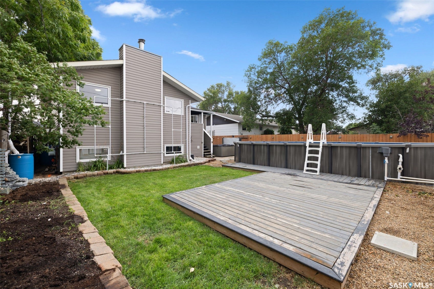 1538 SPADINA Street W, Moose Jaw SK S6H 7E6