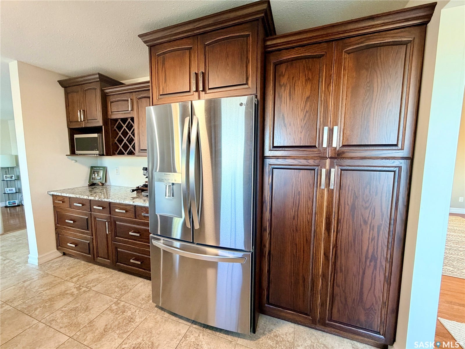 2523 Cardinal Crescent, North Battleford SK S9A 3X1