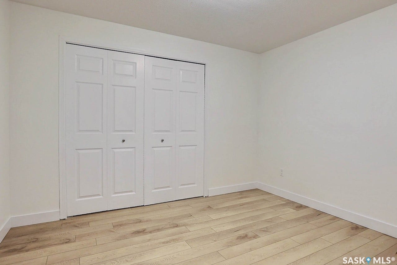 4718 Child Avenue, Regina SK S4X 4T9 4718 Child Avenue, Regina SK S4X 4T9
