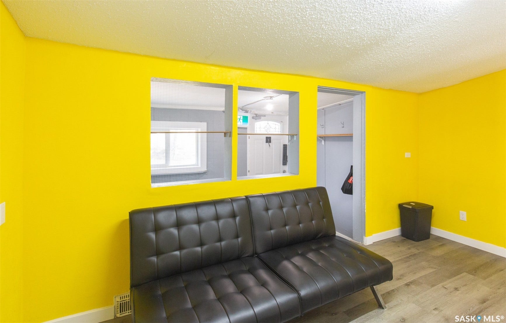 443 Lillooet Street W, Moose Jaw SK S6H 4Z4 443 Lillooet Street W, Moose Jaw SK S6H 4Z4