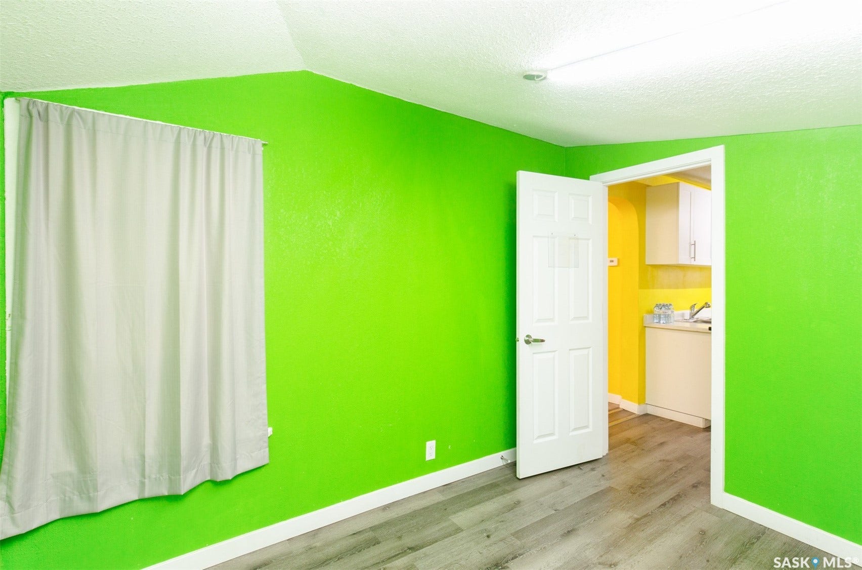 443 Lillooet Street W, Moose Jaw SK S6H 4Z4 443 Lillooet Street W, Moose Jaw SK S6H 4Z4