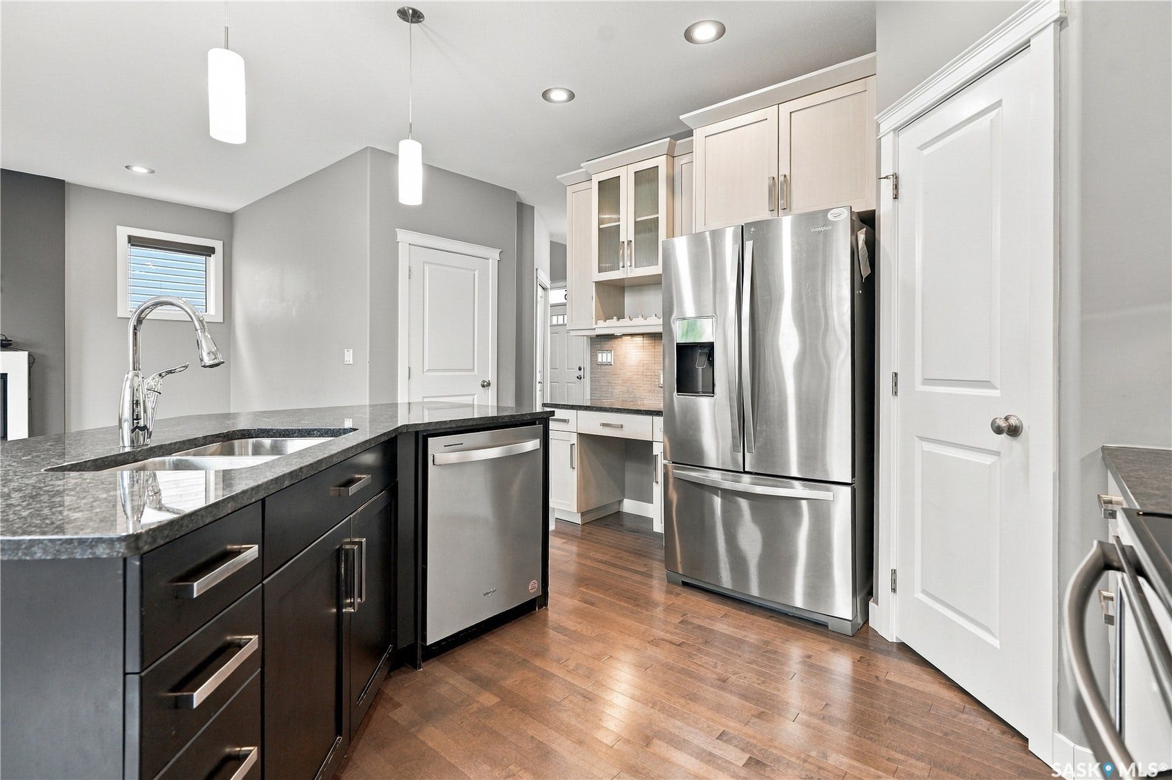 1415 Pringle Crescent, Saskatoon SK S7T 0S6