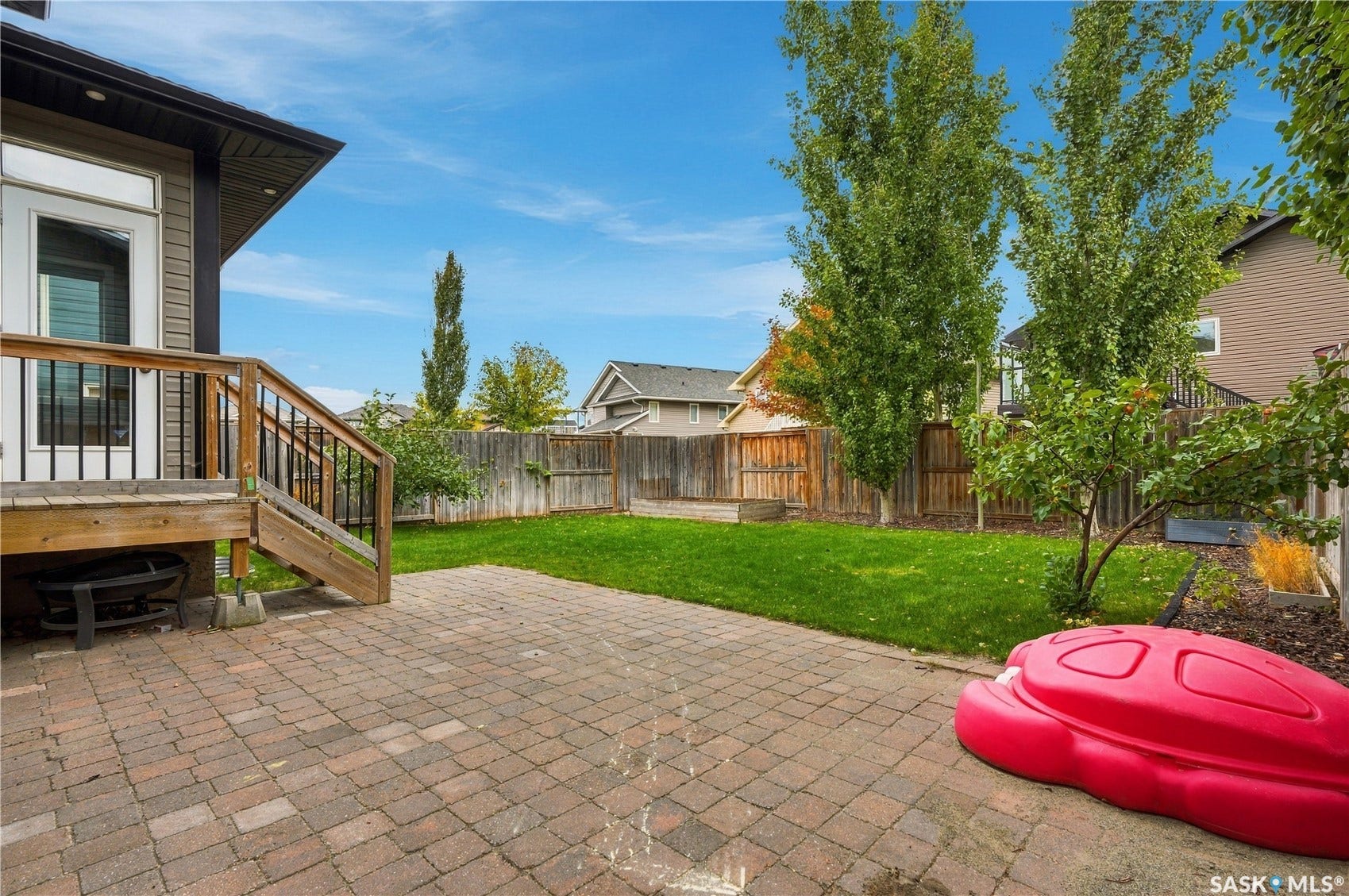 1415 Pringle Crescent, Saskatoon SK S7T 0S6
