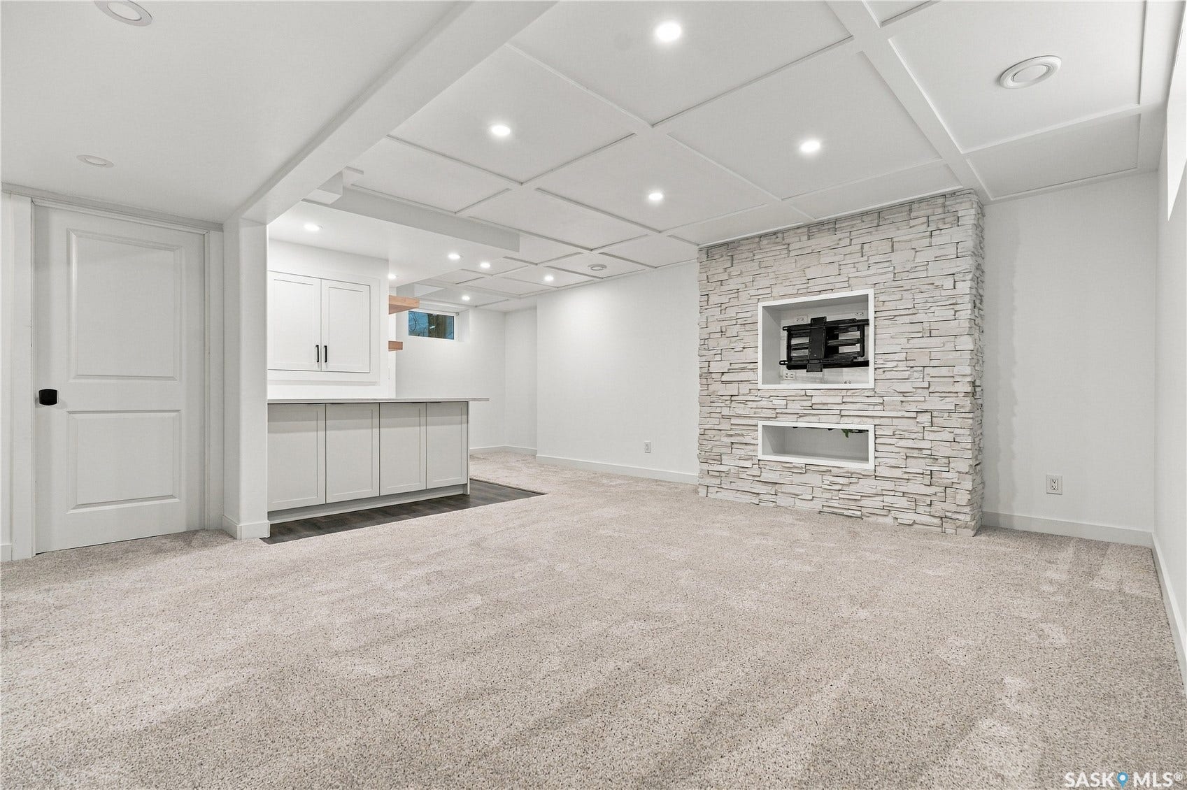 1415 Pringle Crescent, Saskatoon SK S7T 0S6