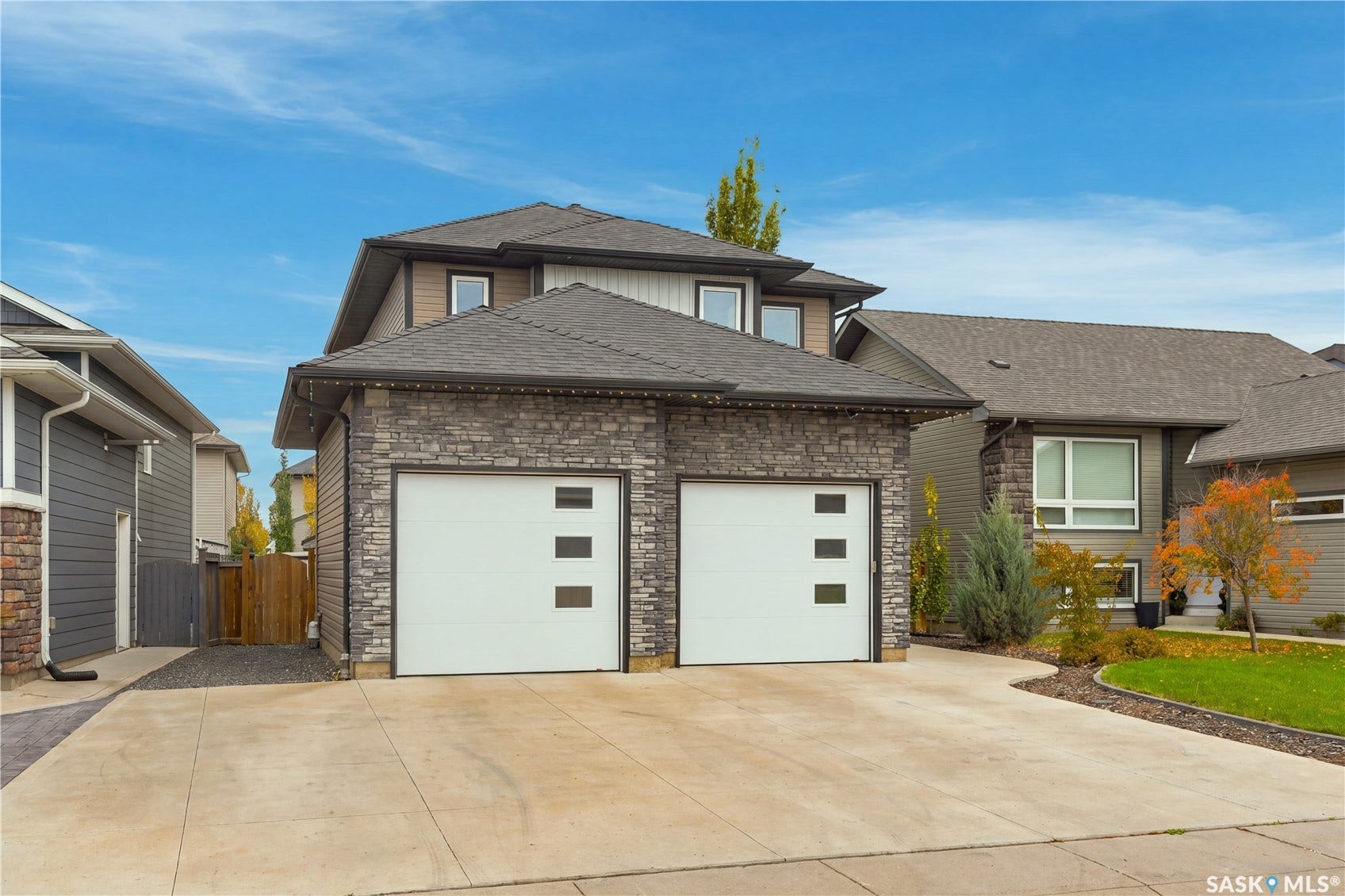 1415 Pringle Crescent, Saskatoon SK S7T 0S6