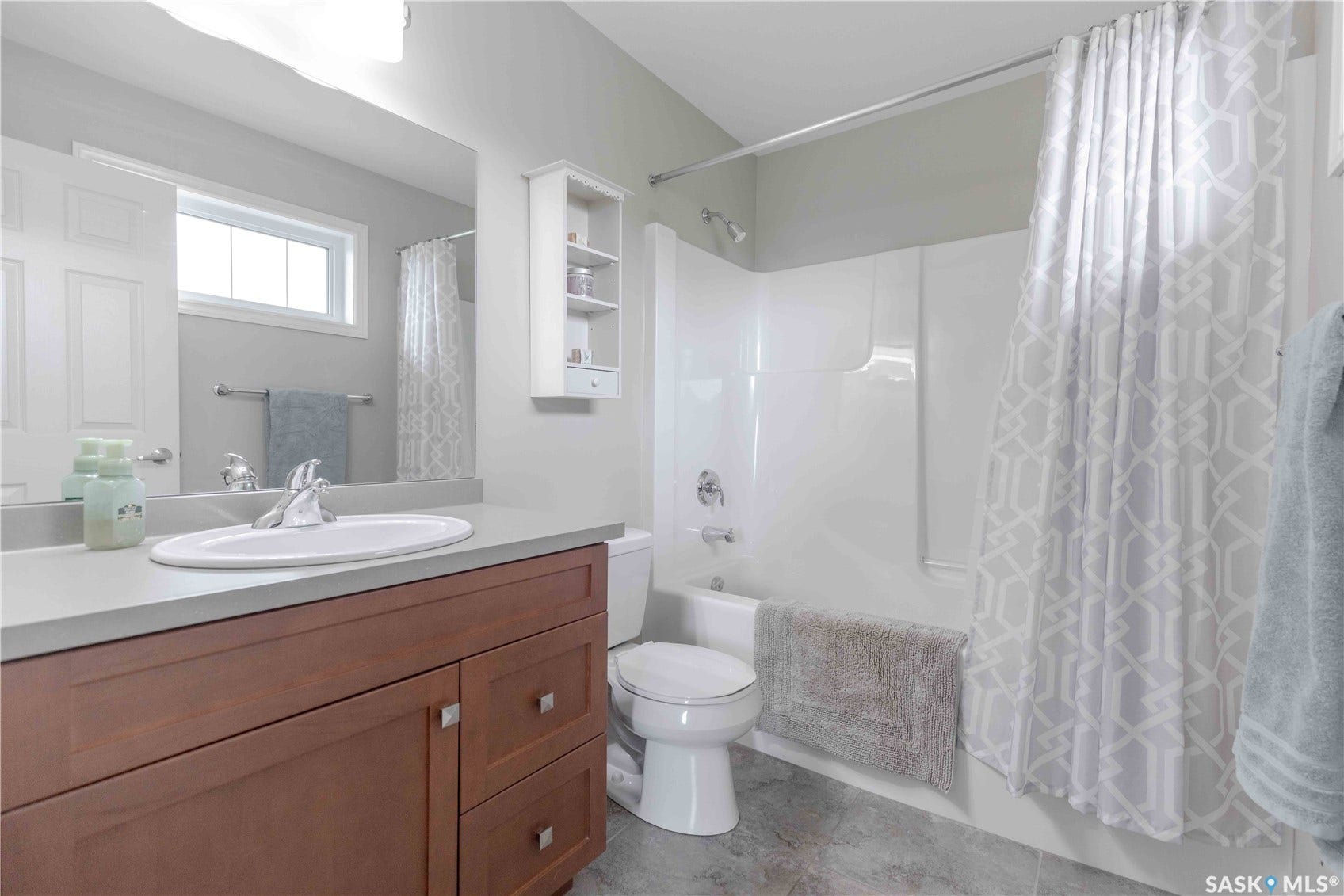 107 Galloway Road, Saskatoon SK S7T 0G2