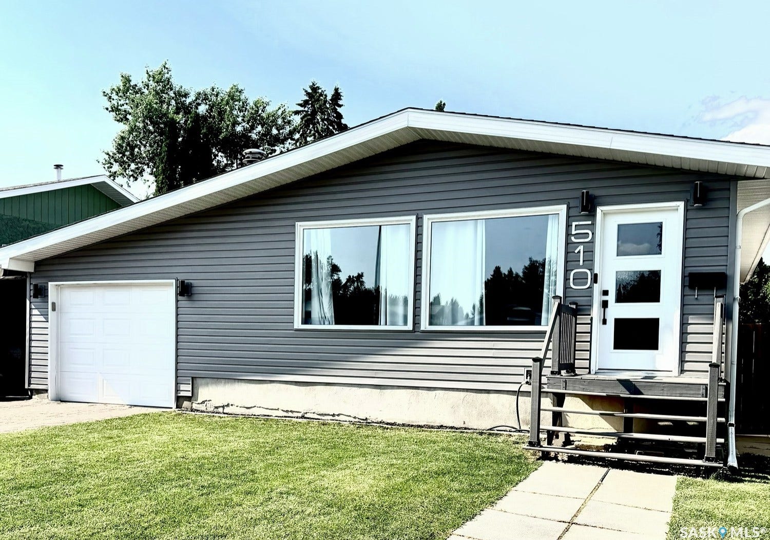 510 REDBERRY Road, Saskatoon SK S7K 4S3 510 REDBERRY Road, Saskatoon SK S7K 4S3