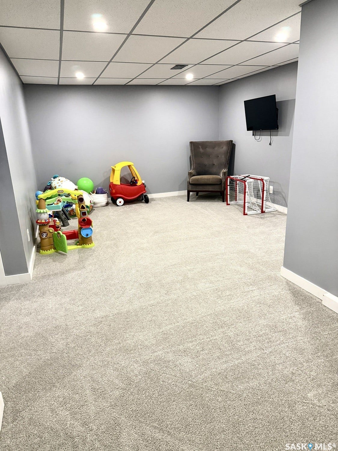 510 REDBERRY Road, Saskatoon SK S7K 4S3 510 REDBERRY Road, Saskatoon SK S7K 4S3