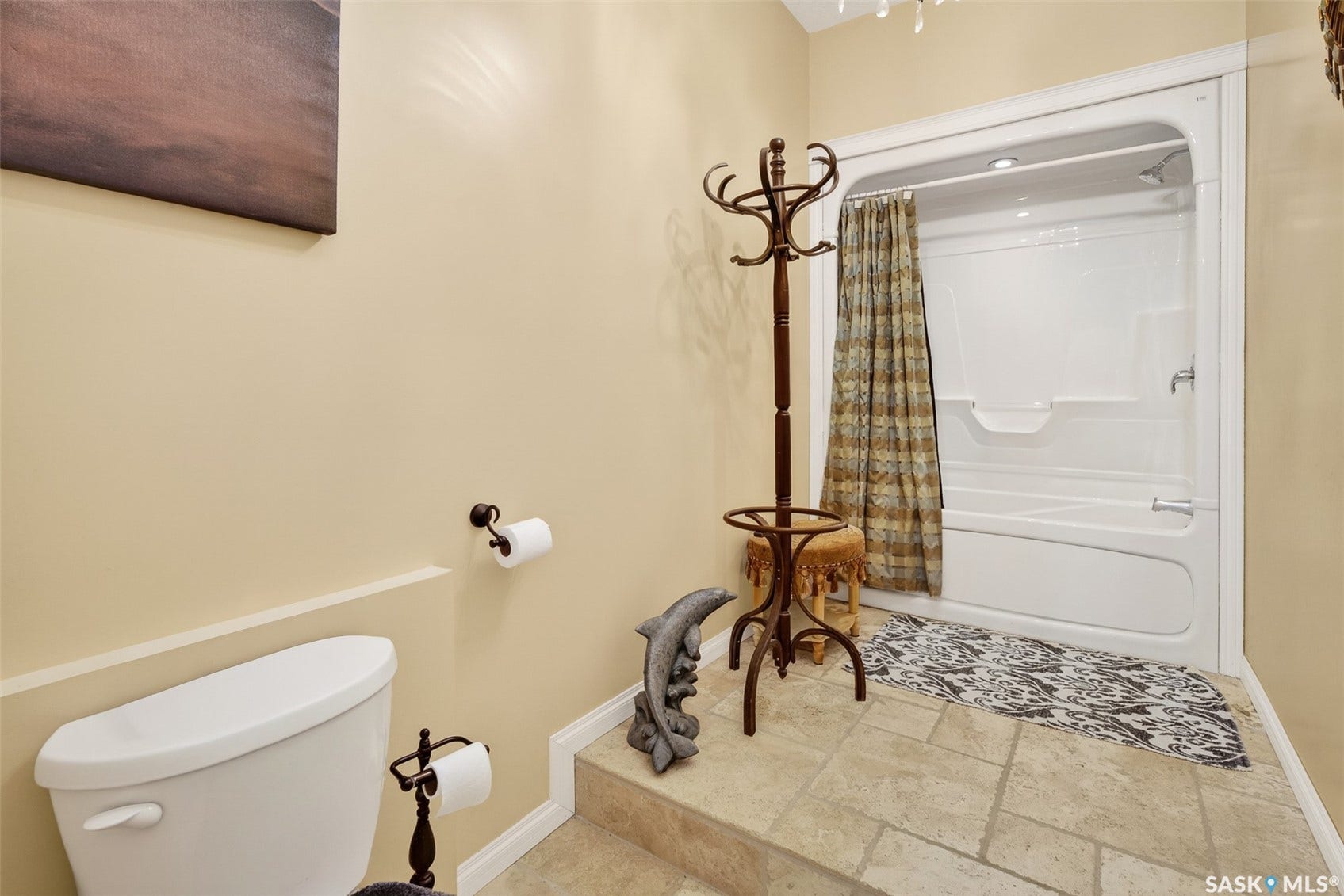 646 Keith Crescent, Moose Jaw SK S6H 5P9
