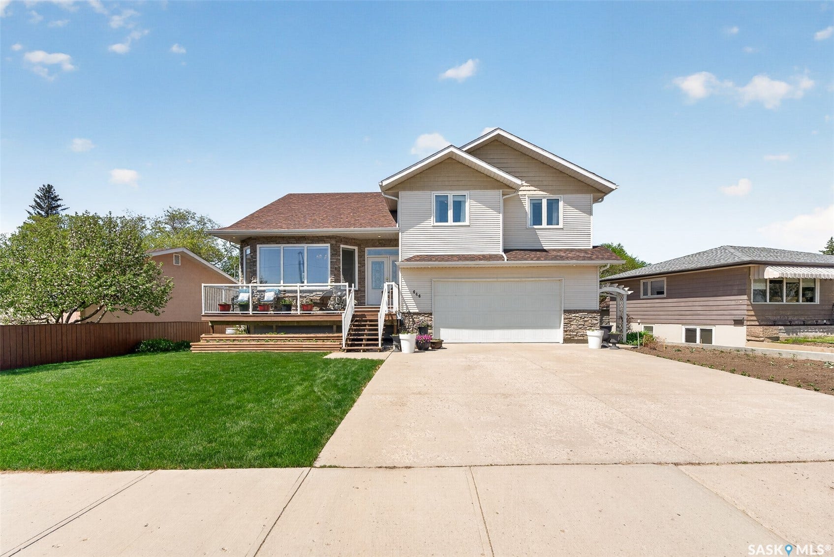 646 Keith Crescent, Moose Jaw SK S6H 5P9