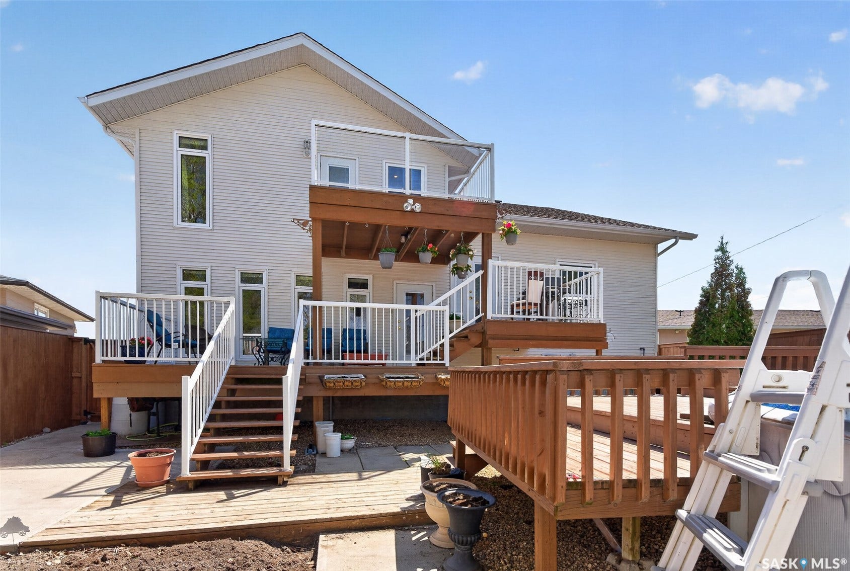 646 Keith Crescent, Moose Jaw SK S6H 5P9