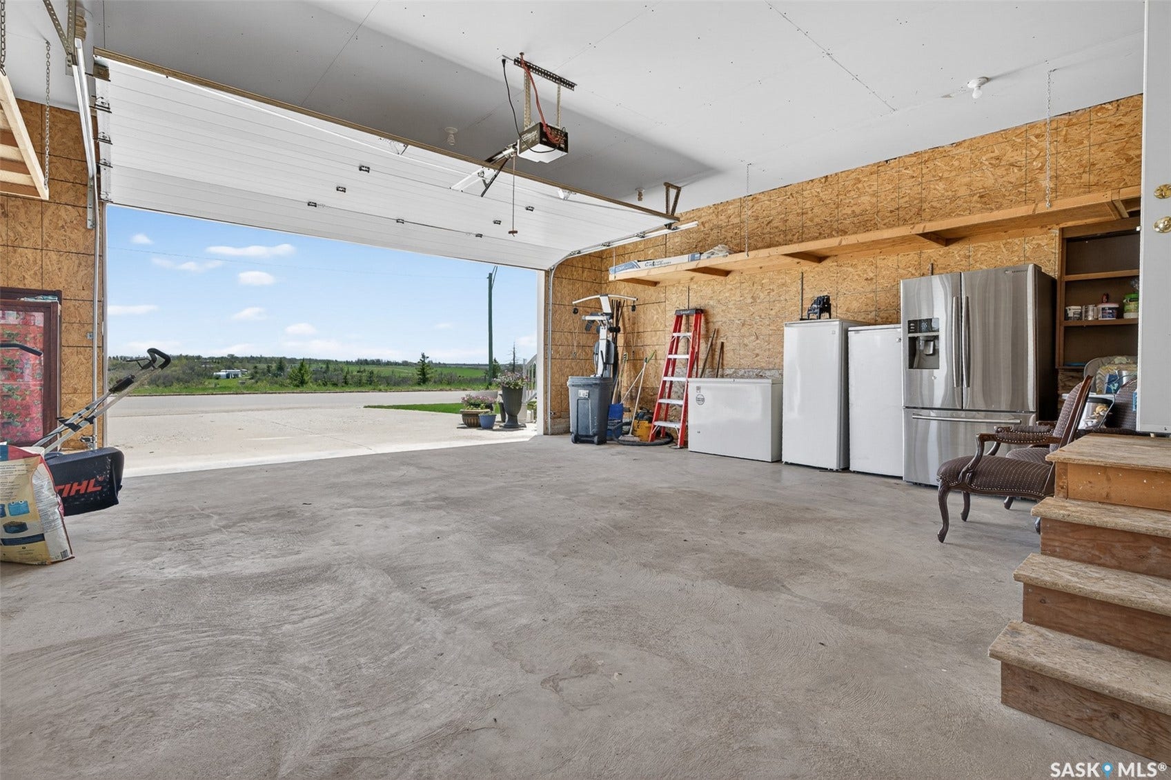 646 Keith Crescent, Moose Jaw SK S6H 5P9