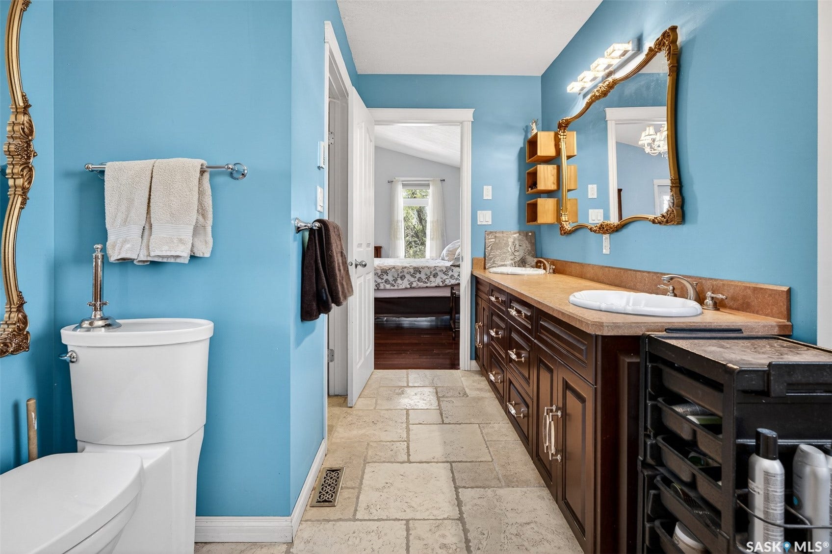 646 Keith Crescent, Moose Jaw SK S6H 5P9