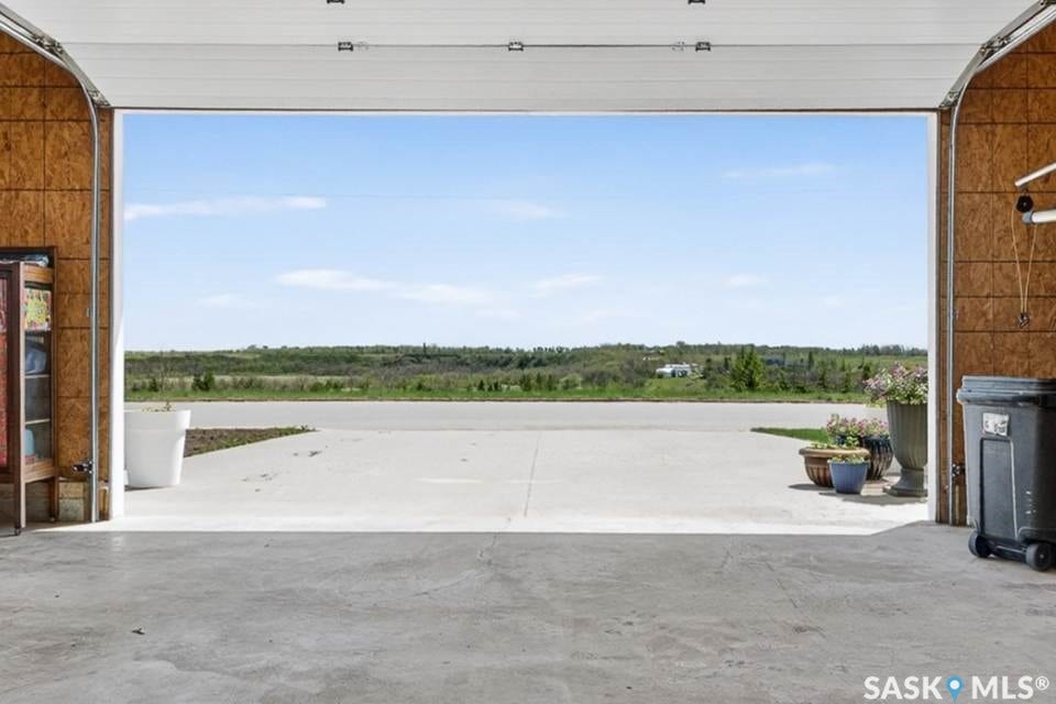 646 Keith Crescent, Moose Jaw SK S6H 5P9