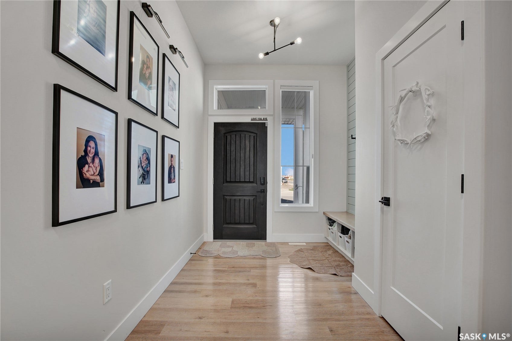 940 Feheregyhazi Boulevard, Saskatoon SK S7W 1E1