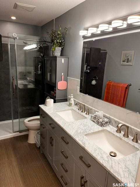 216 2nd Avenue, Wiseton SK S0L 3M0 216 2nd Avenue, Wiseton SK S0L 3M0