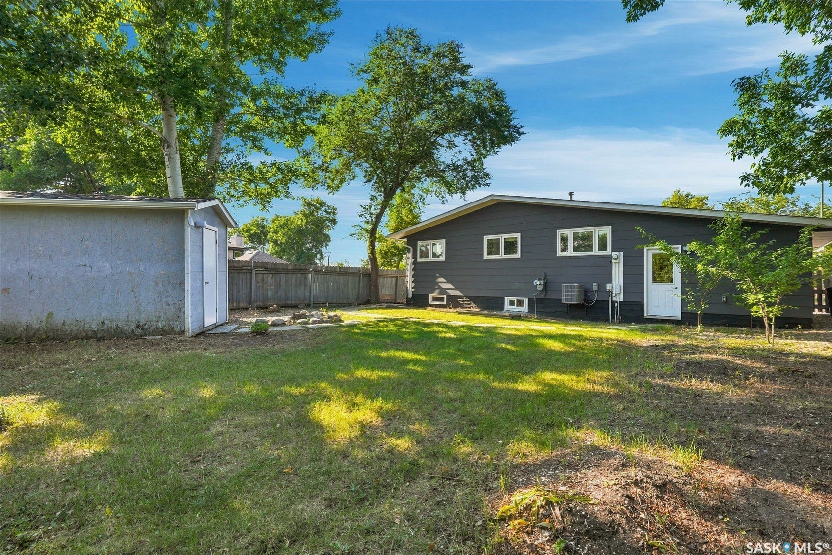 607 Lenore Drive, Saskatoon SK S7K 5G7