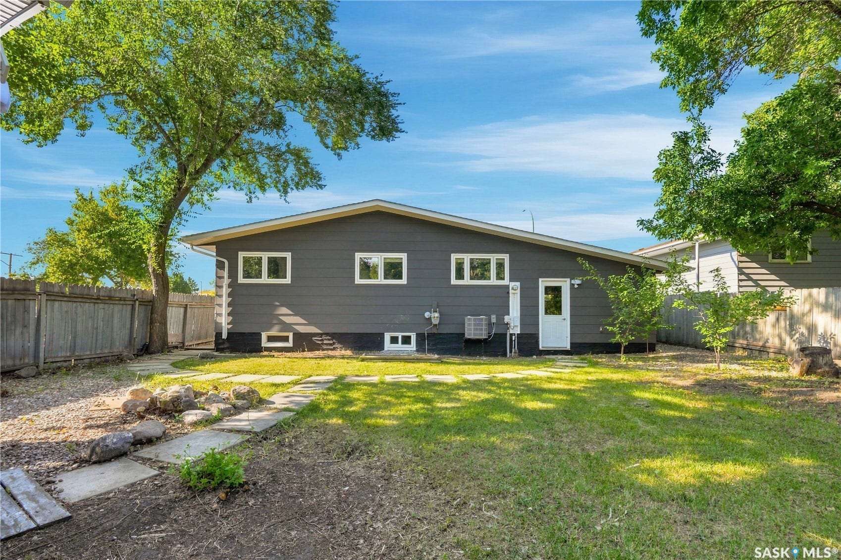 607 Lenore Drive, Saskatoon SK S7K 5G7