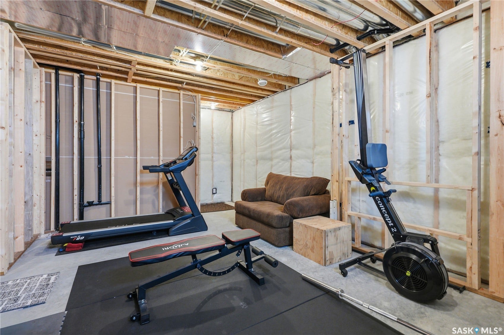 246 Prasad Manor, Saskatoon SK S7V 1L4