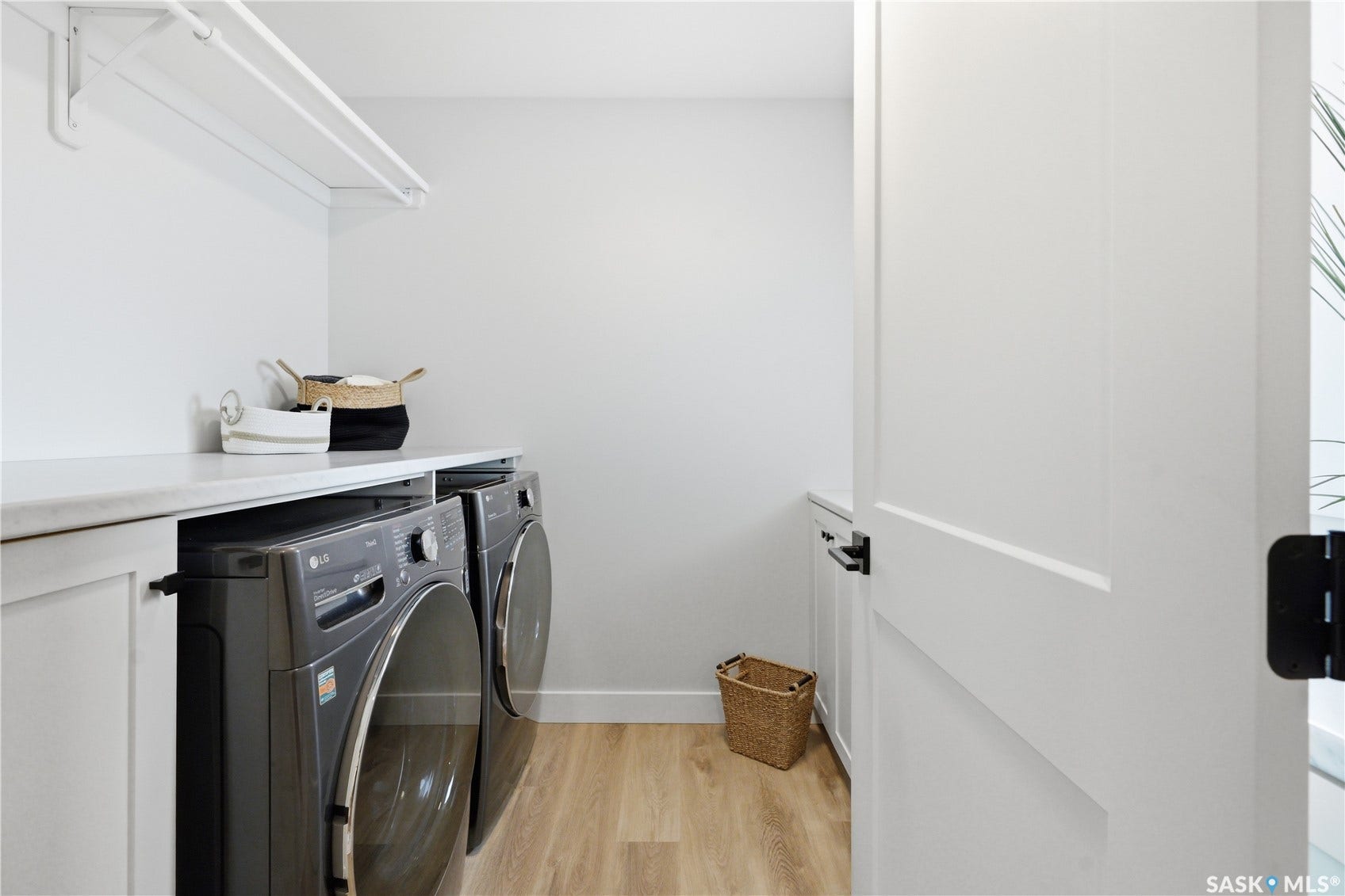 246 Prasad Manor, Saskatoon SK S7V 1L4