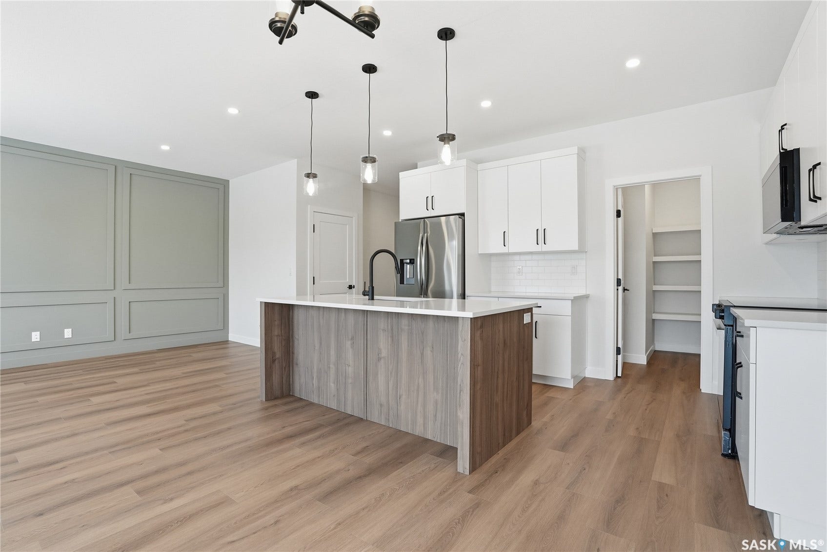 190 Doran Way, Saskatoon SK S7V 0Z7