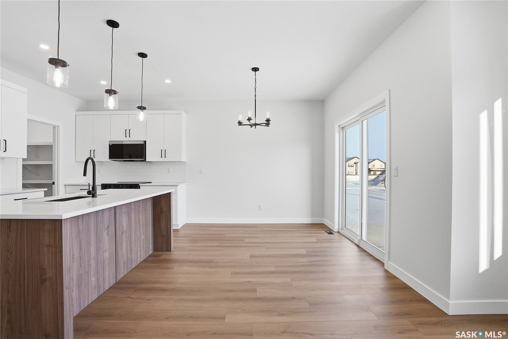 190 Doran Way, Saskatoon SK S7V 0Z7