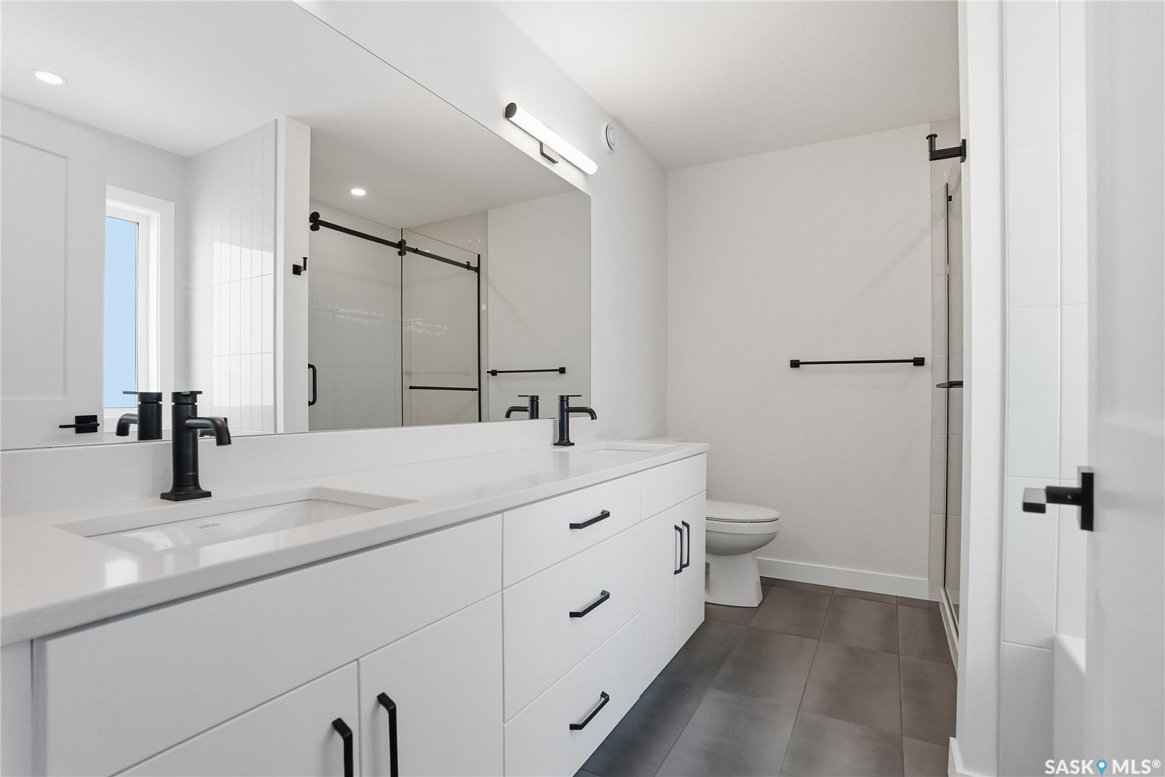 190 Doran Way, Saskatoon SK S7V 0Z7