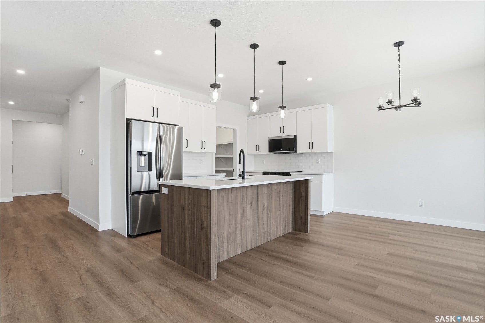 190 Doran Way, Saskatoon SK S7V 0Z7