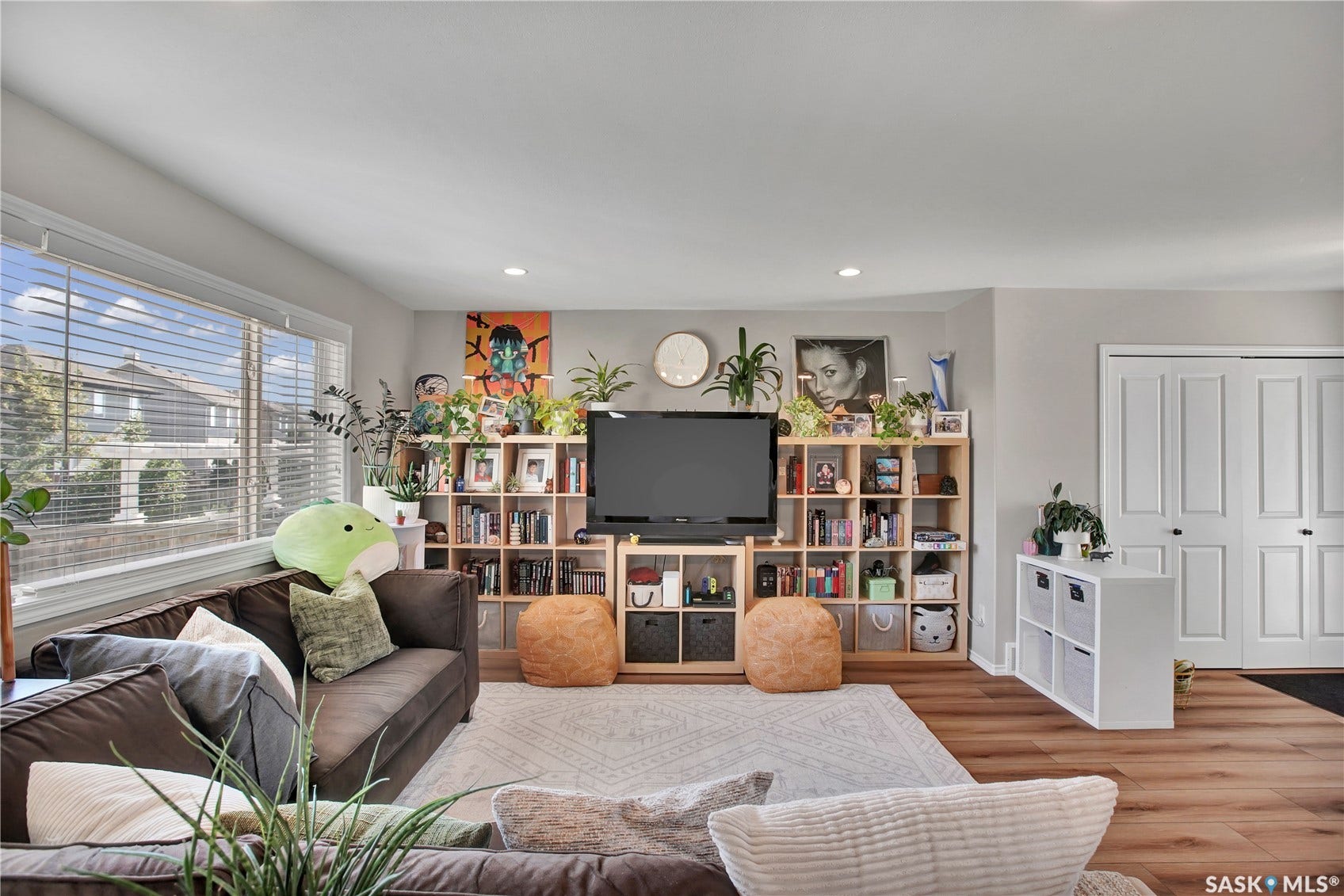 123 Whalley Crescent, Saskatoon SK S7T 0H9