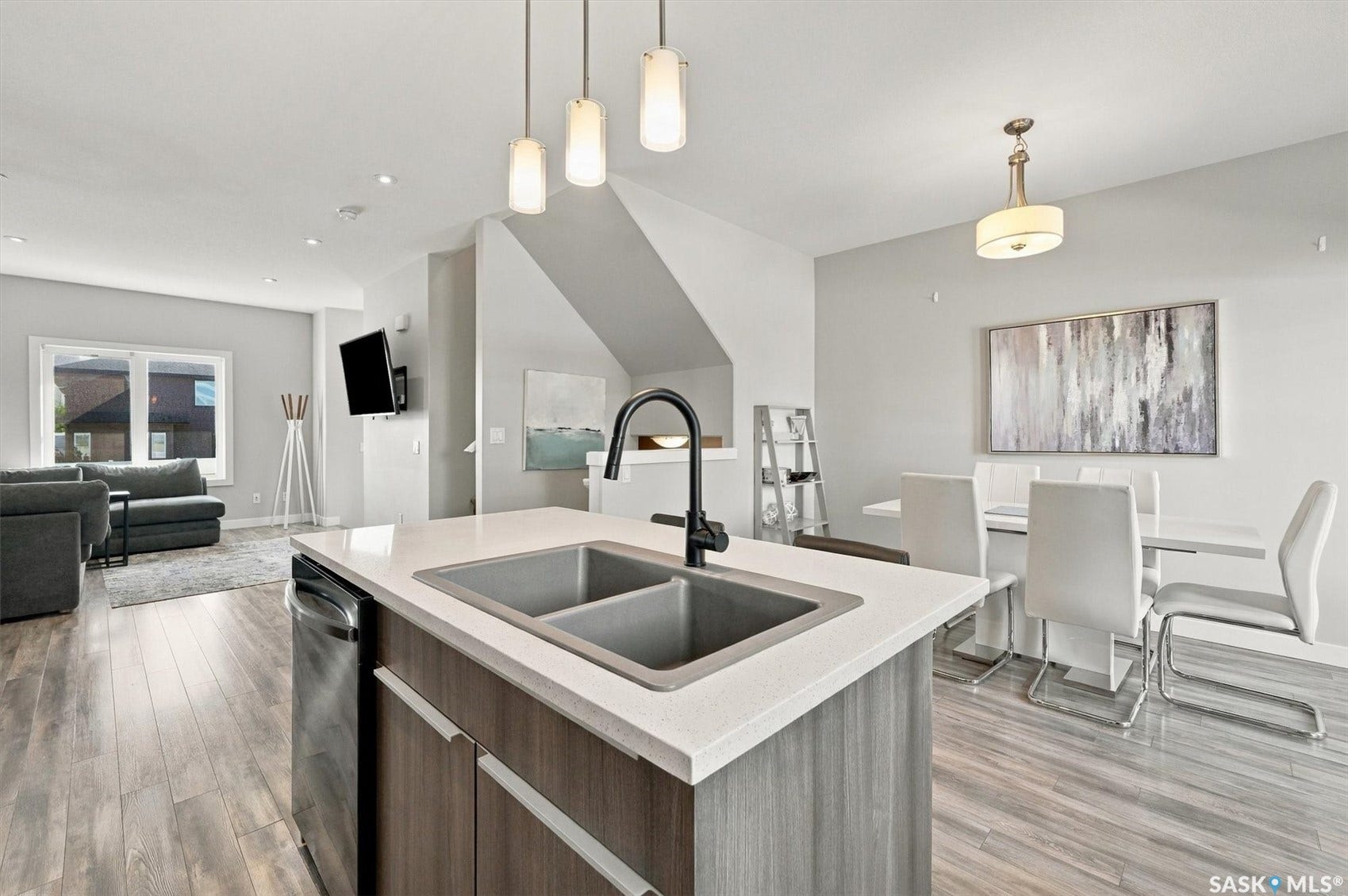 1014 Evergreen Boulevard, Saskatoon SK S7W 0V9