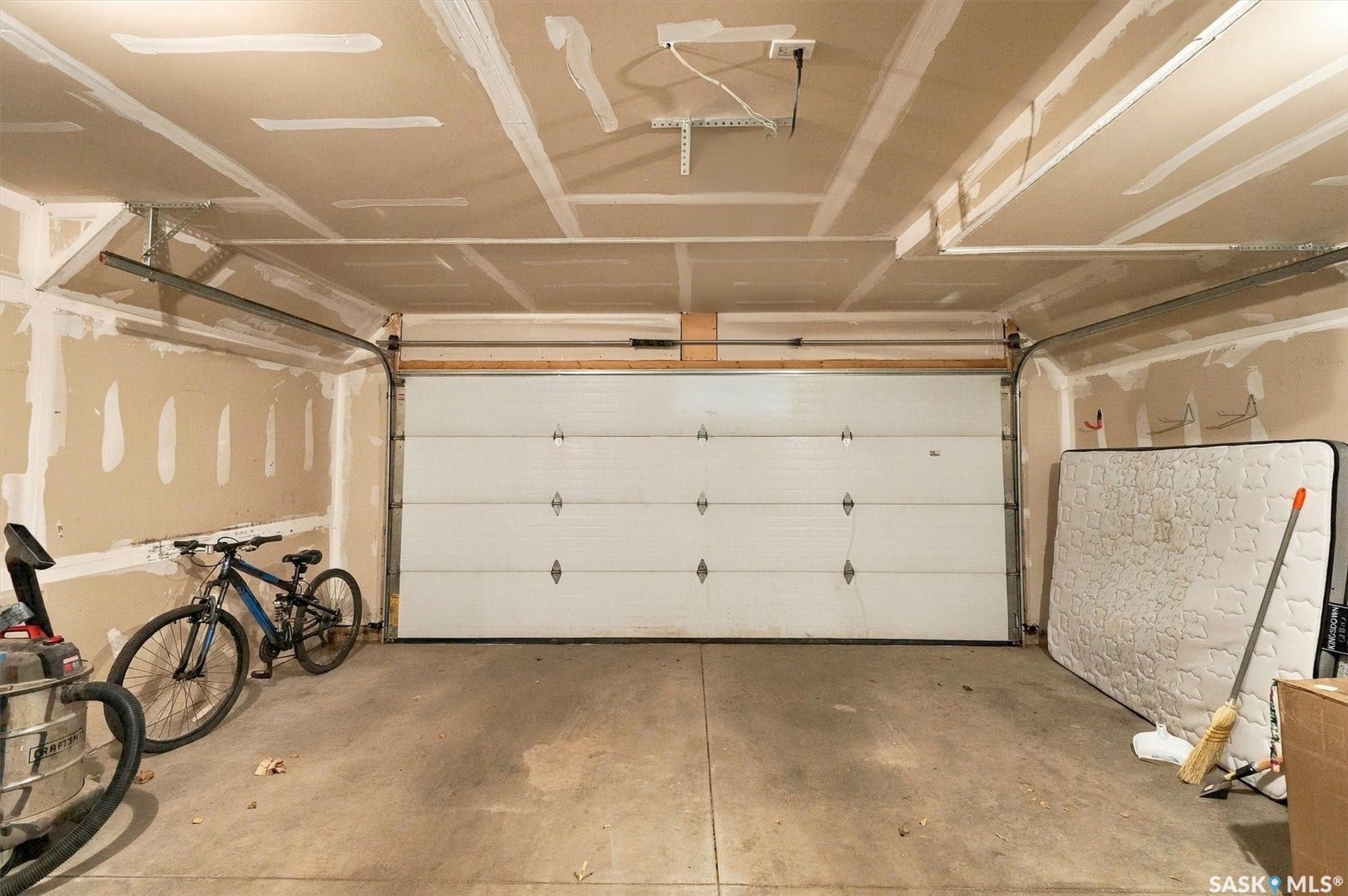 1014 Evergreen Boulevard, Saskatoon SK S7W 0V9