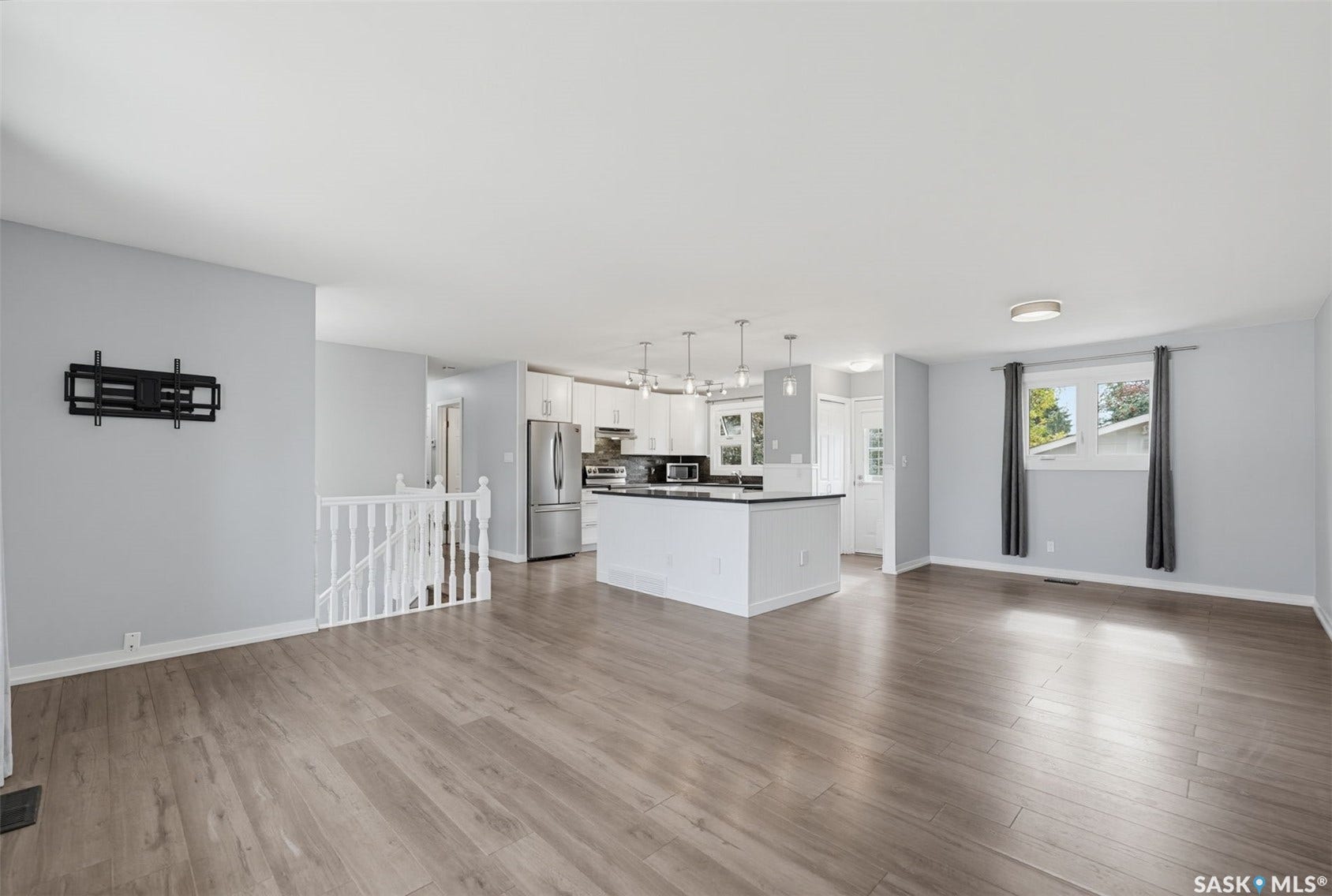 147 Candle Crescent, Saskatoon SK S7K 5A1