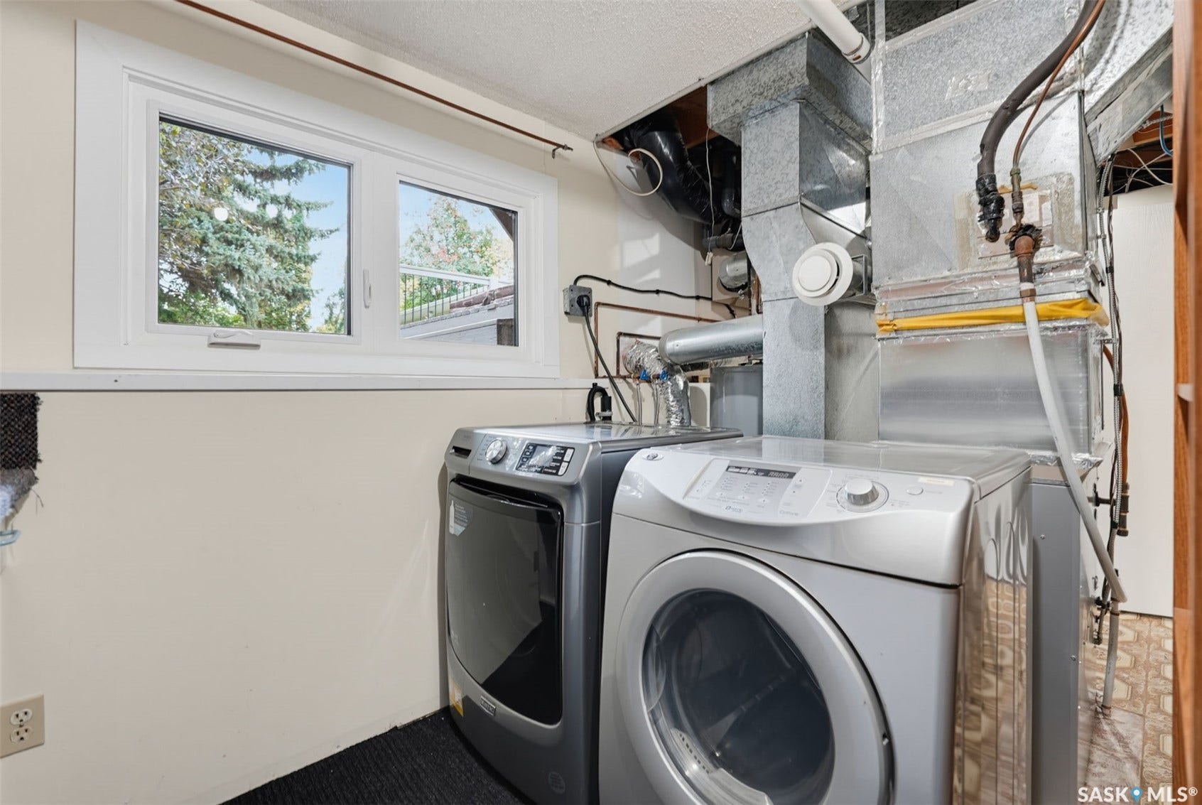 147 Candle Crescent, Saskatoon SK S7K 5A1