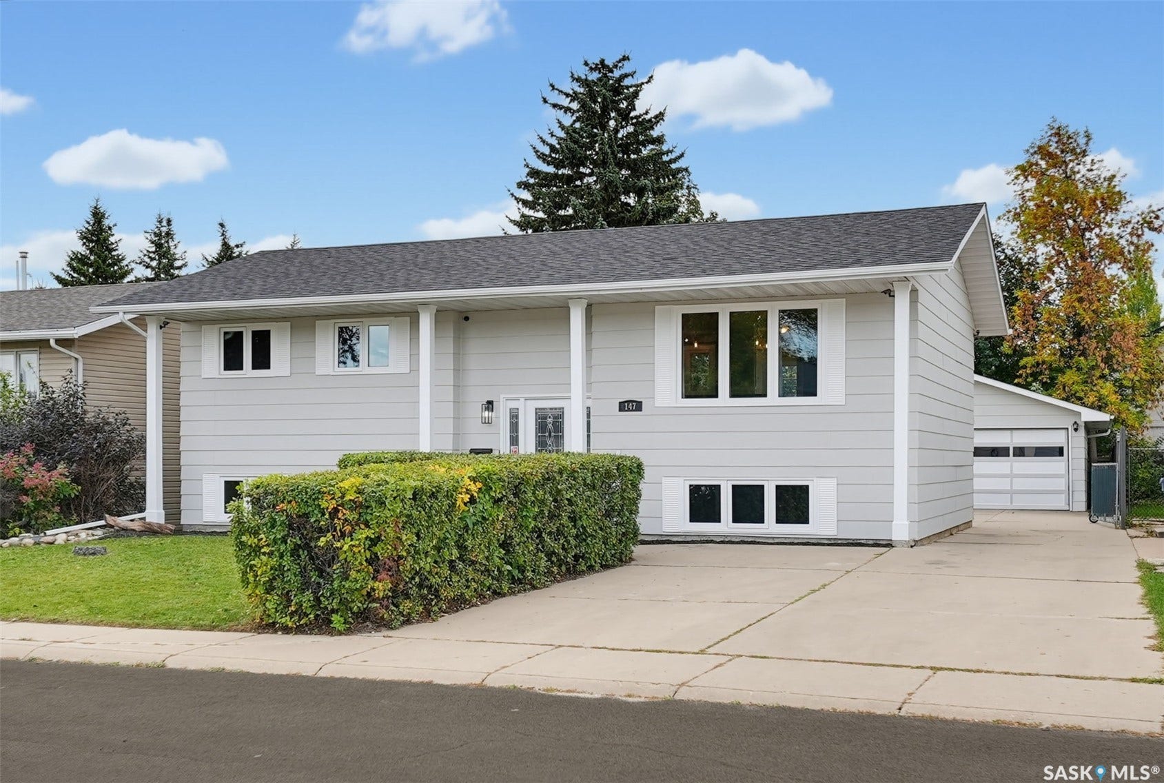 147 Candle Crescent, Saskatoon SK S7K 5A1