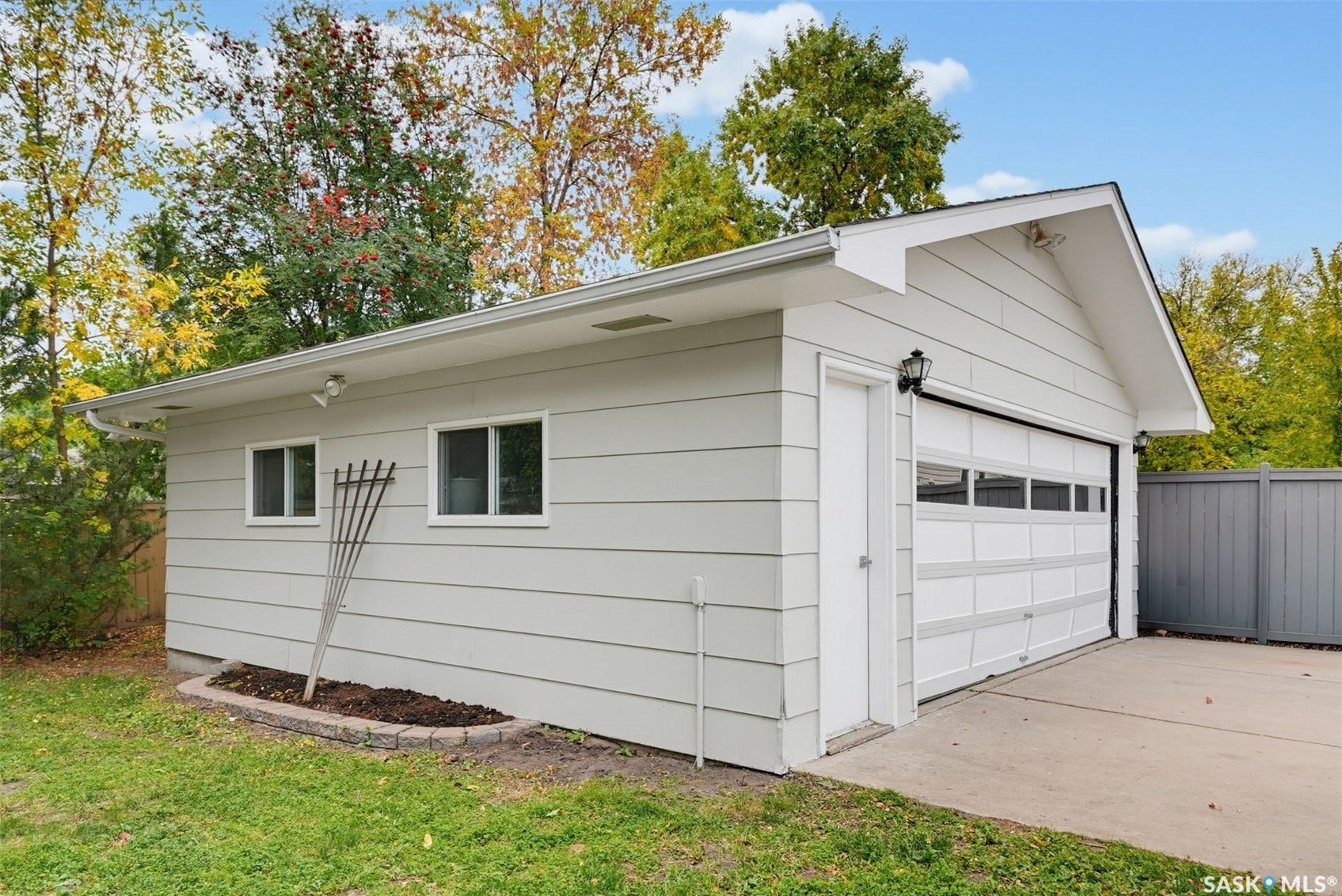 147 Candle Crescent, Saskatoon SK S7K 5A1