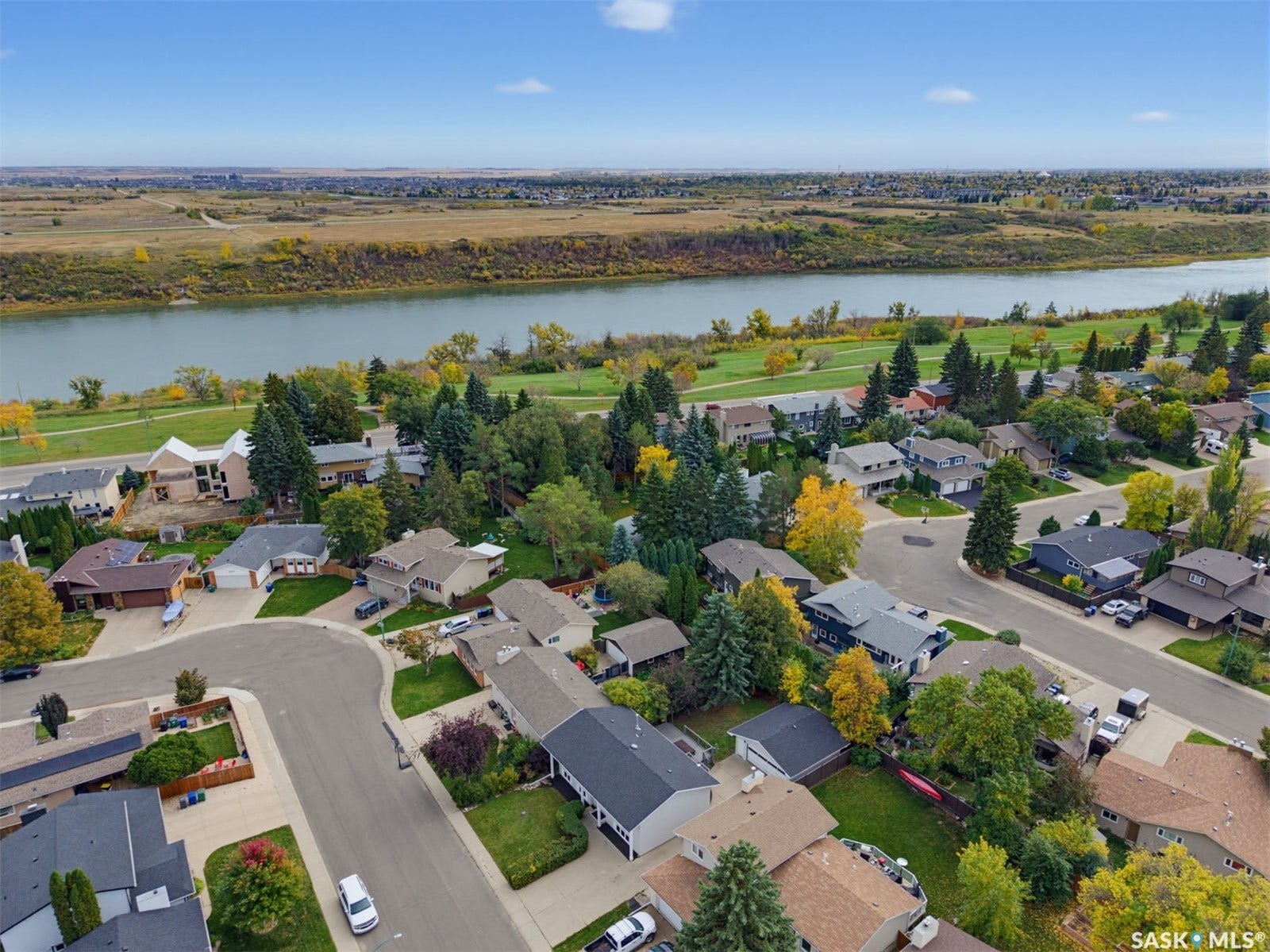 147 Candle Crescent, Saskatoon SK S7K 5A1