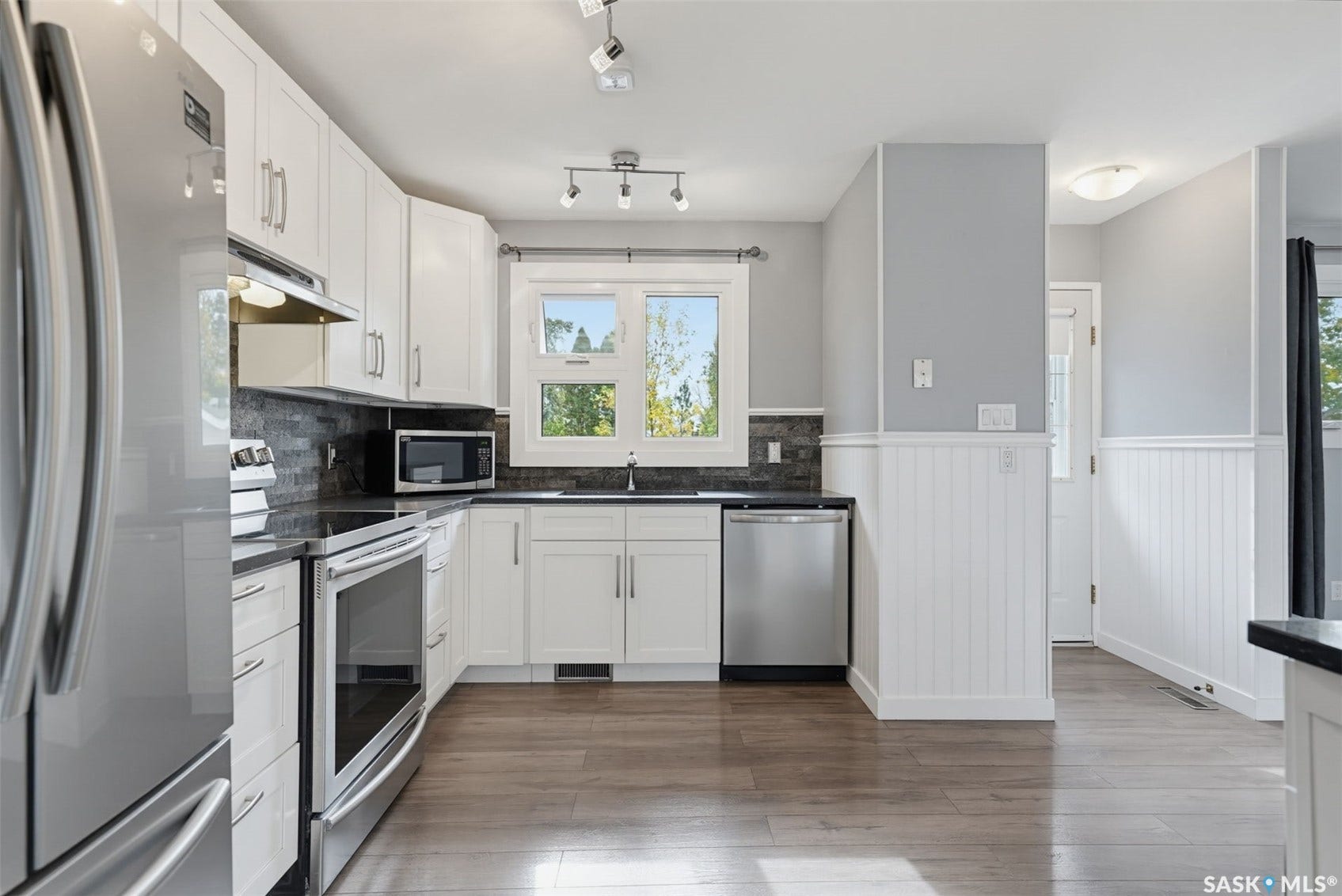 147 Candle Crescent, Saskatoon SK S7K 5A1