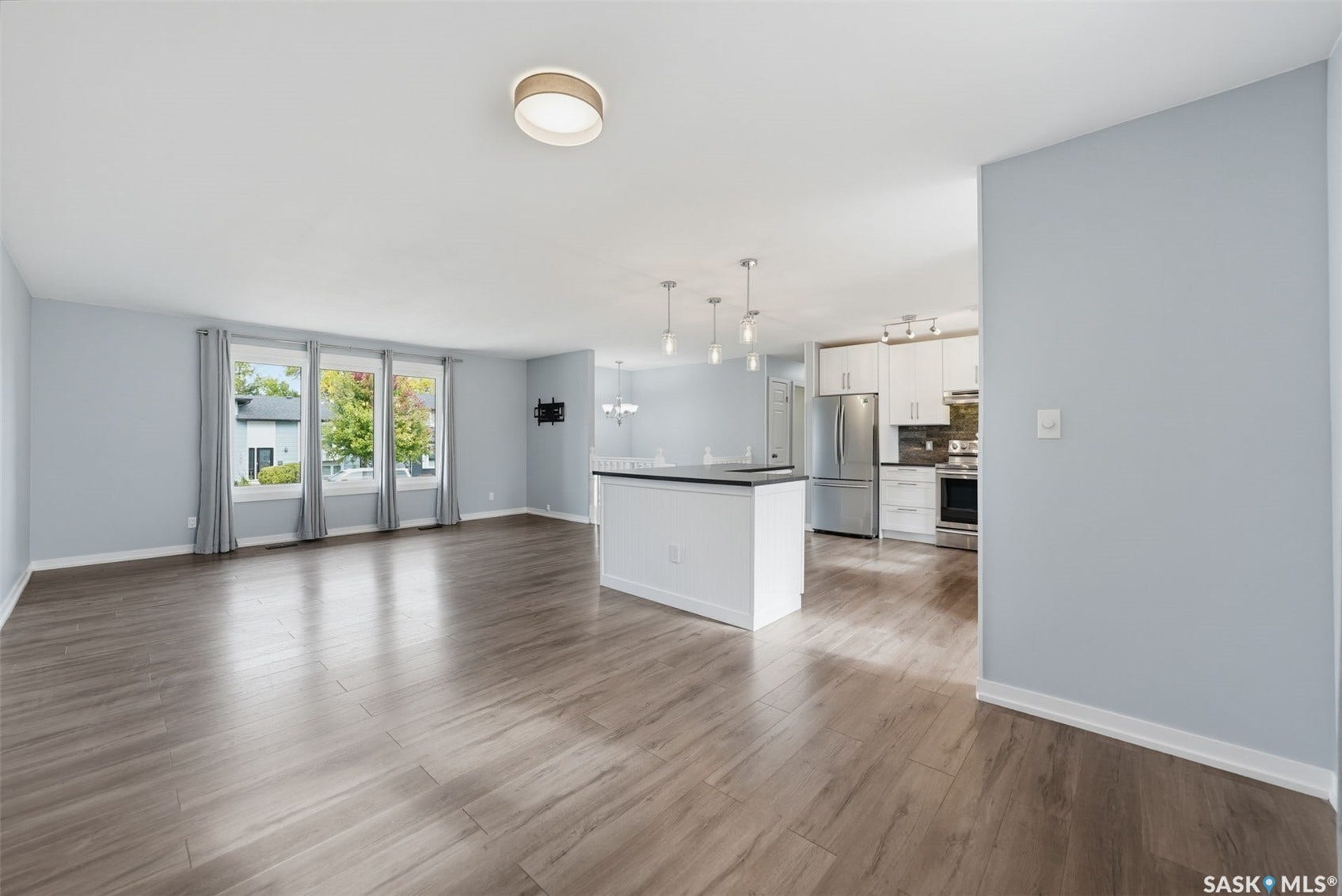 147 Candle Crescent, Saskatoon SK S7K 5A1