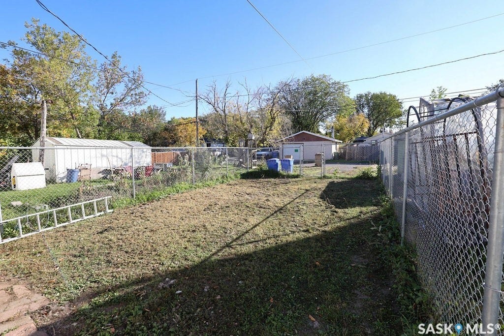 297 Smith Street, Regina SK S4R 2K8