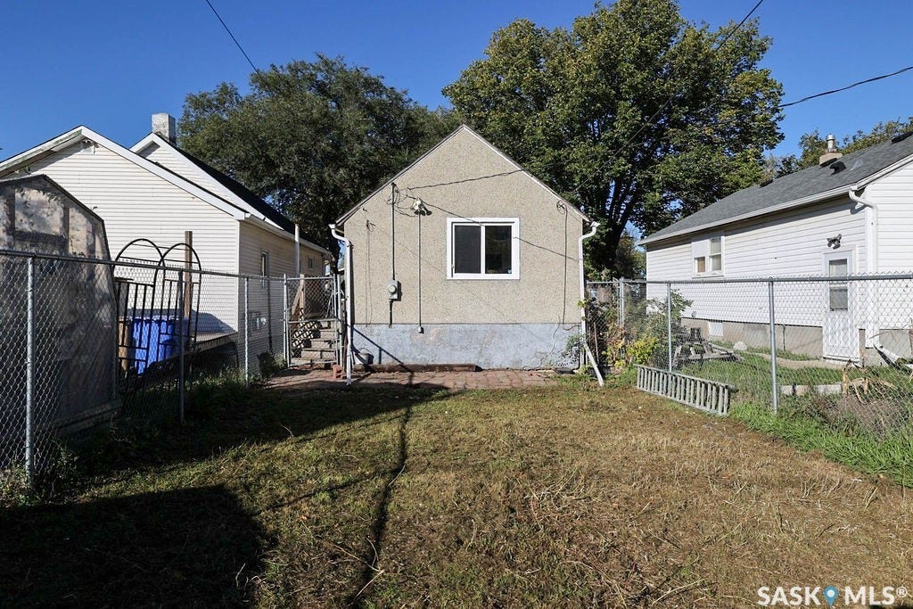 297 Smith Street, Regina SK S4R 2K8
